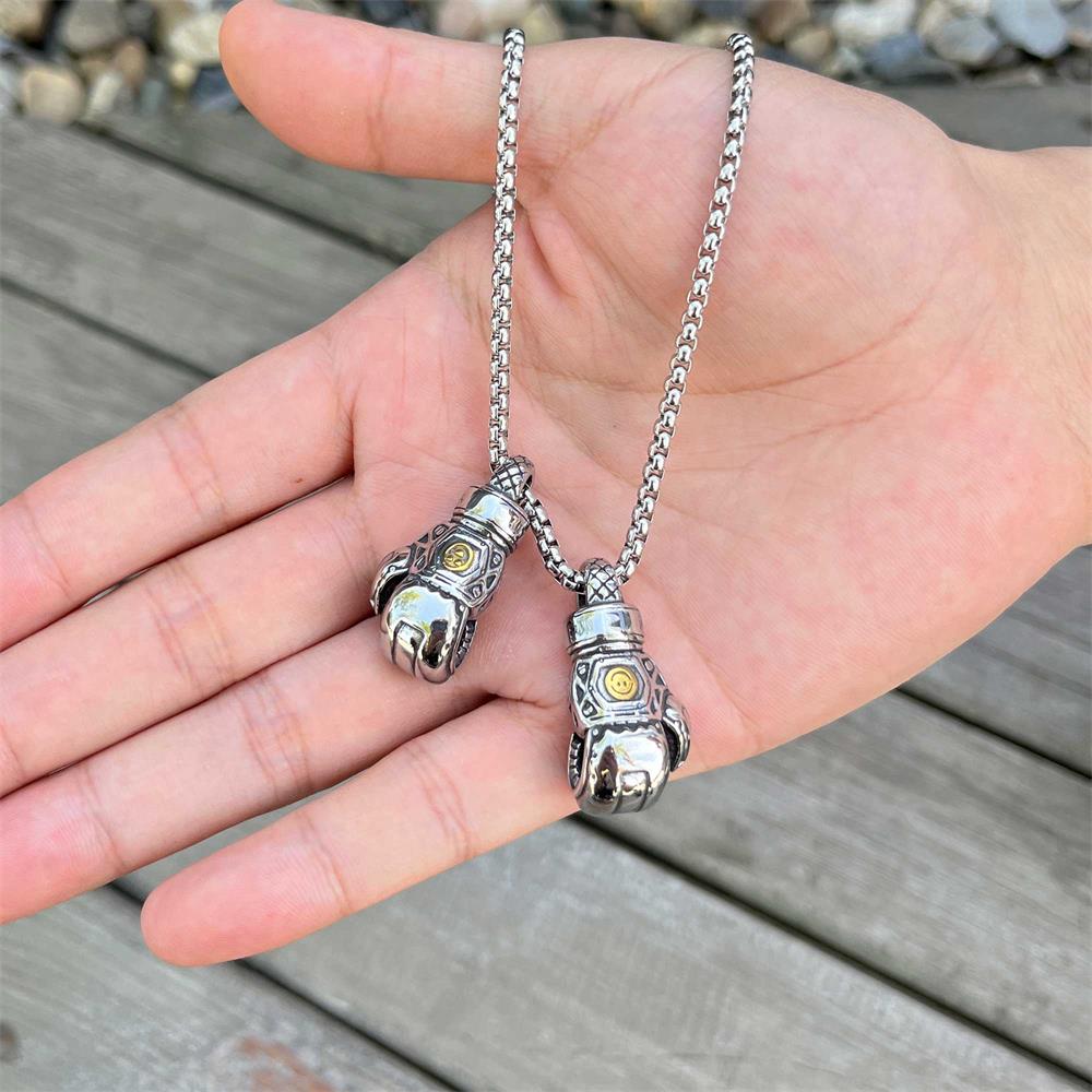 Pathfinder Heirloom Metal Necklace