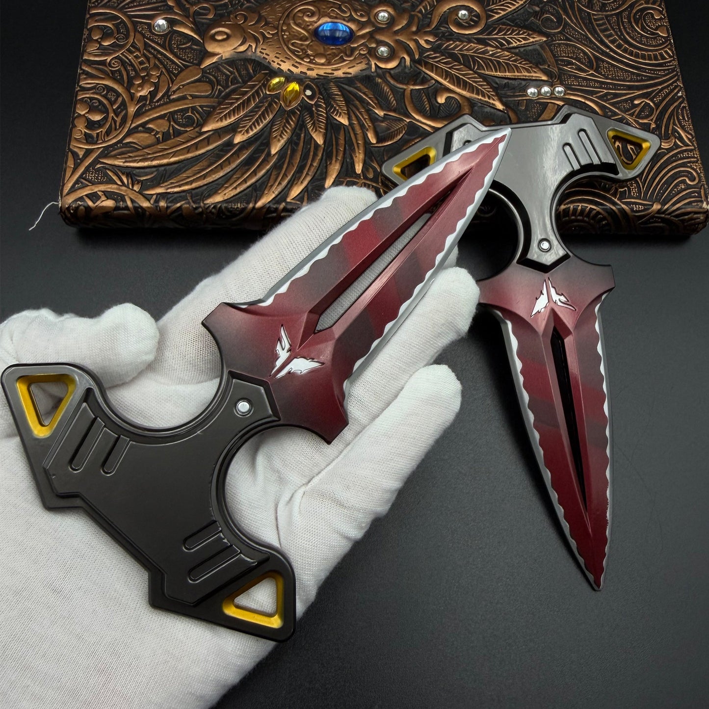 Rogue Dagger Knife, 1:1 Scale Replica of Skin Replica Cosplay Prop Set Unsharpened Game Prop Collectible