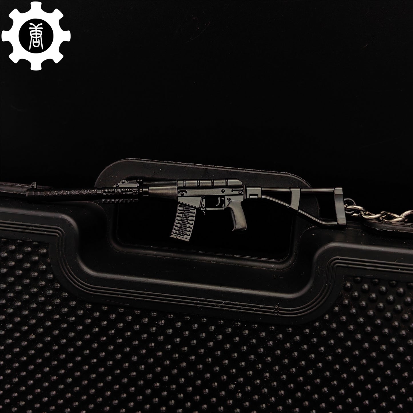 21 in 1 World Famous Assault Rifle Gun Keychain Metal Pendant For Military Hobby