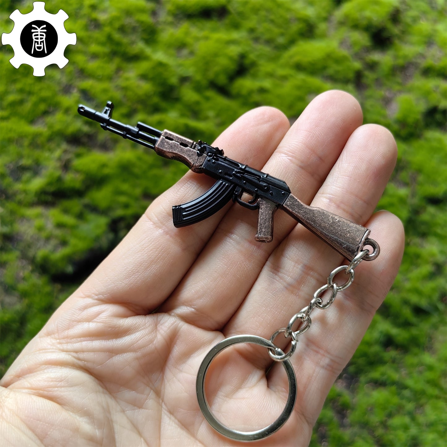 21 in 1 World Famous Assault Rifle Gun Keychain Metal Pendant For Military Hobby