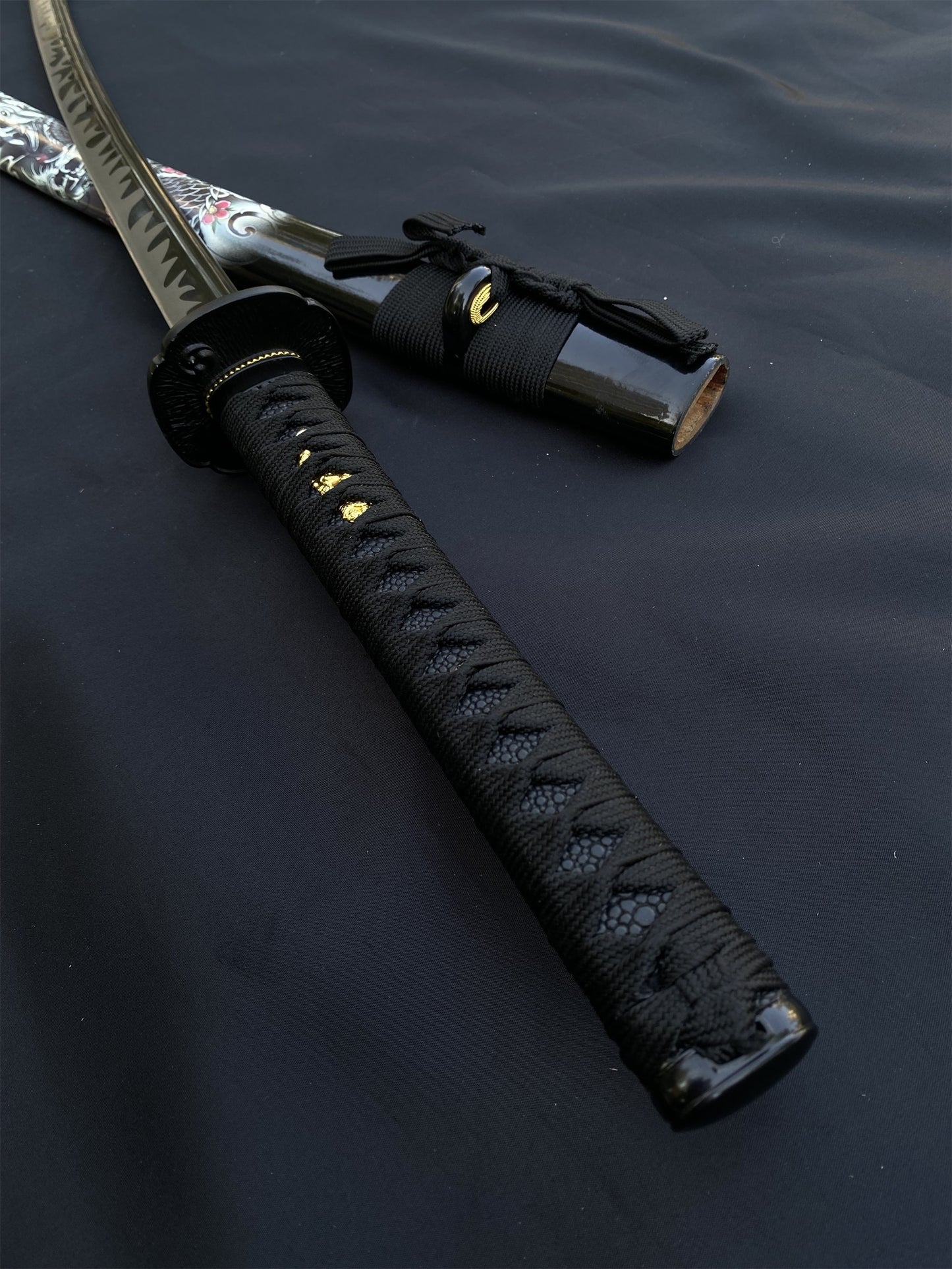 Japanese Katana Life-size Black Dragon's Fang Katana Replica