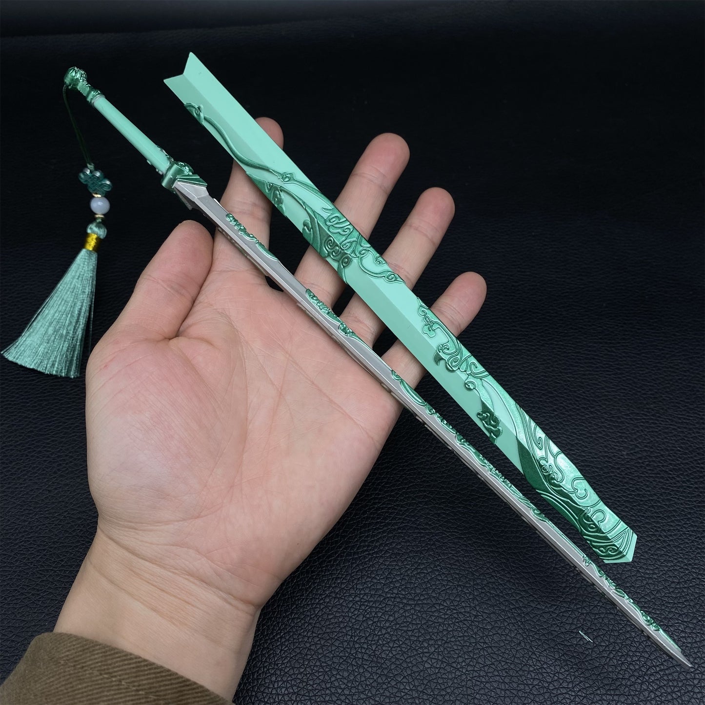 Game Peripherals Blue Sea Sword Metal Replica