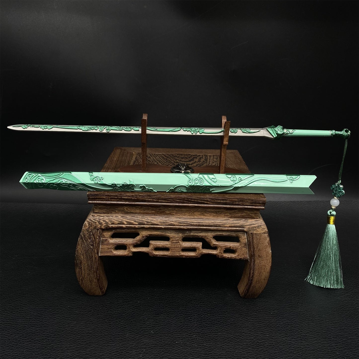 Game Peripherals Blue Sea Sword Metal Replica