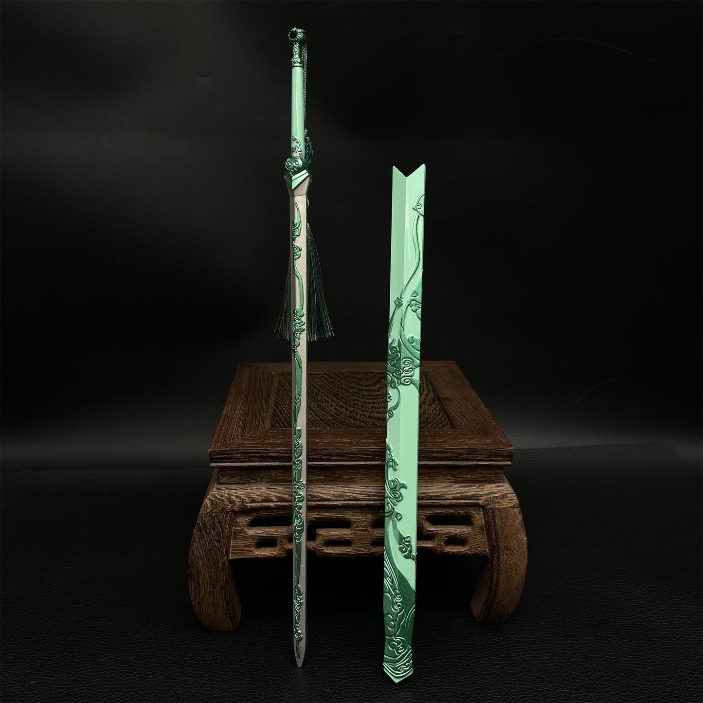 Game Peripherals Blue Sea Sword Metal Replica