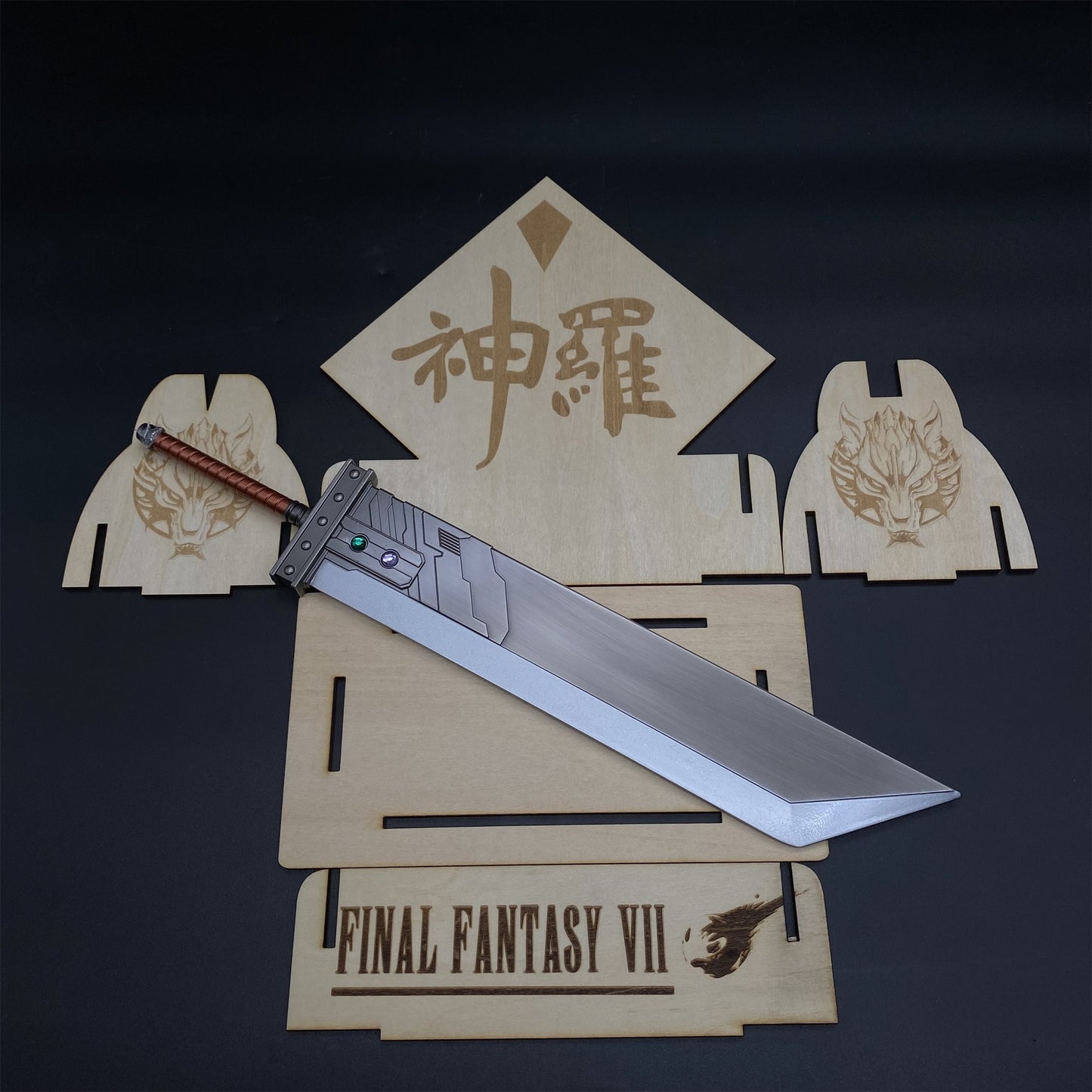 Cloud's Buster Sword FF Gamer Desk Decoration