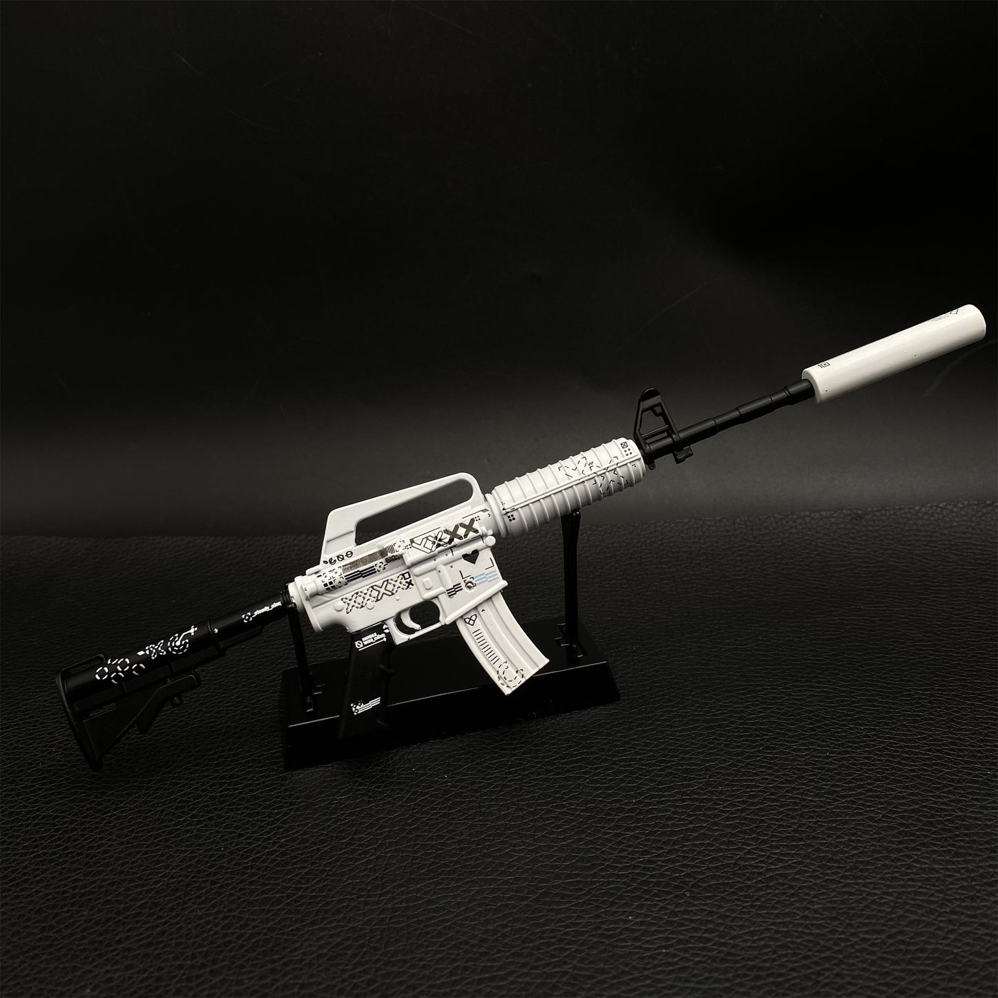 Top Rank Skin M4A1-S Gun Miniature For Collection