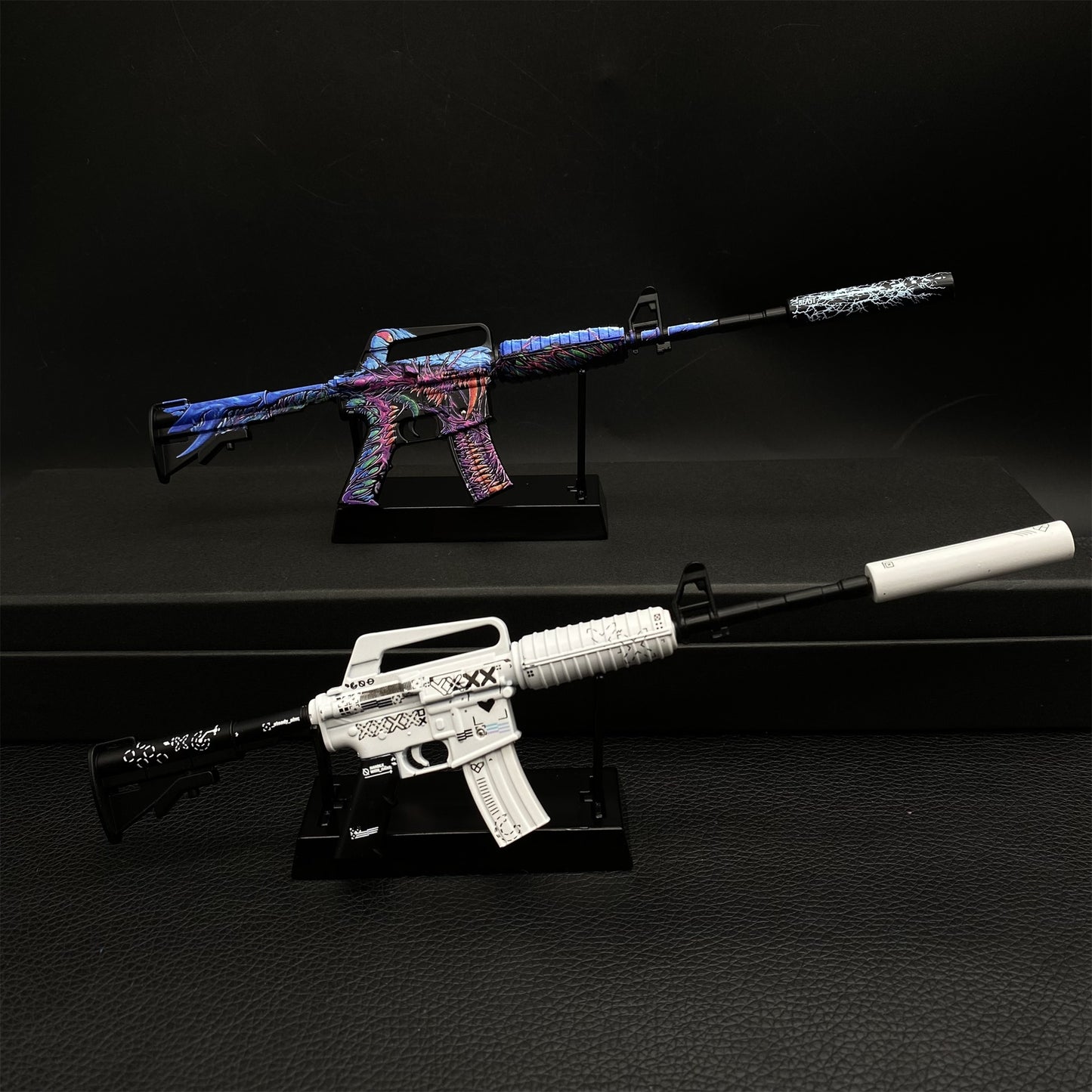Top Rank Skin M4A1-S Gun Miniature For Collection