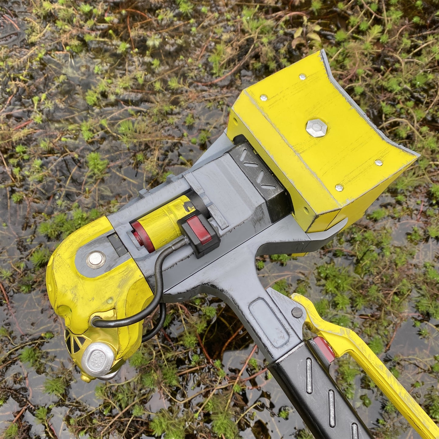 3D Printed Caustic Heirloom Death Hammer Replica Cosplay Prop
