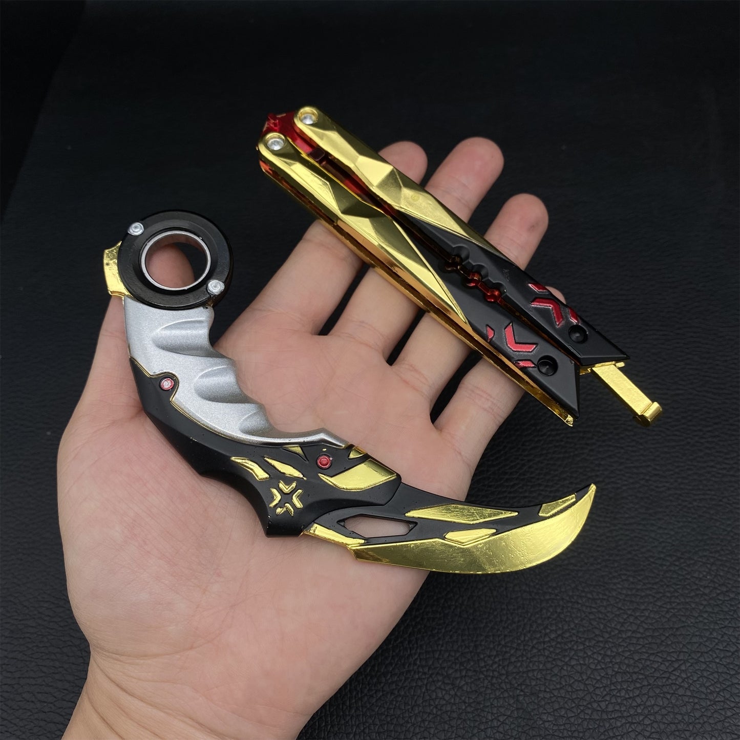 Champions Skin Metal Replica 4 In 1 Gift Box USA Only