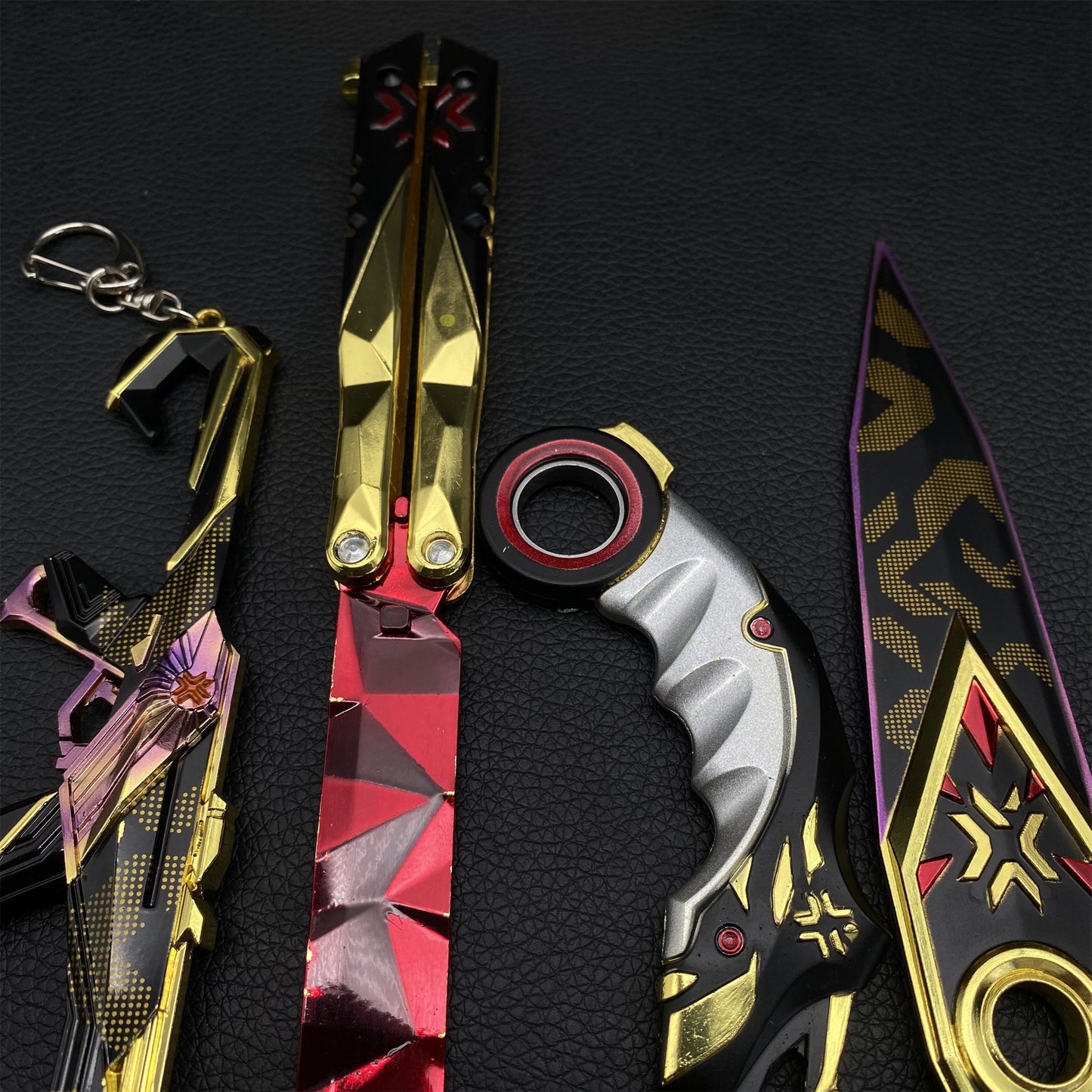 Champions Skin Metal Replica 4 In 1 Gift Box USA Only