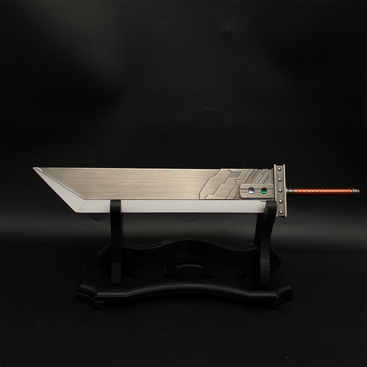 Cloud's Buster Sword FF Gamer Desk Decoration