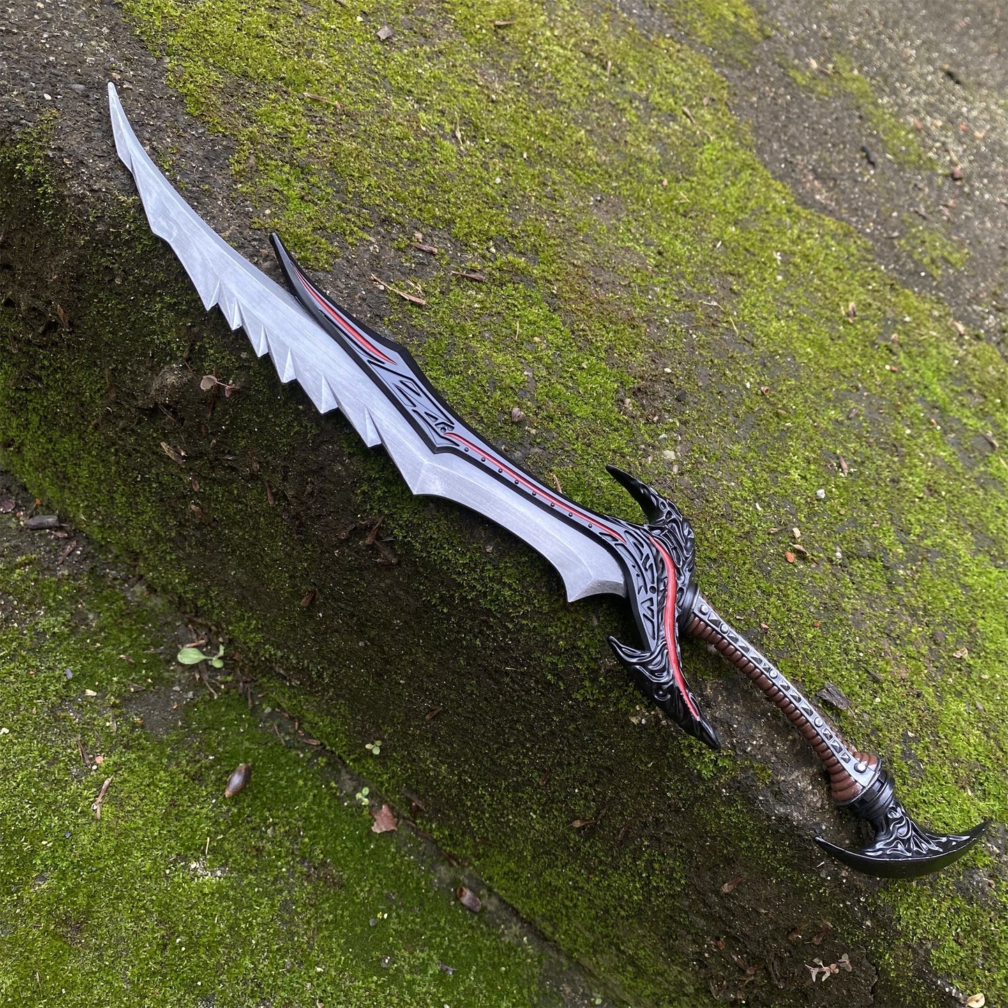 Skyrim Daedric Sword Metal Replica New Version USA Stock