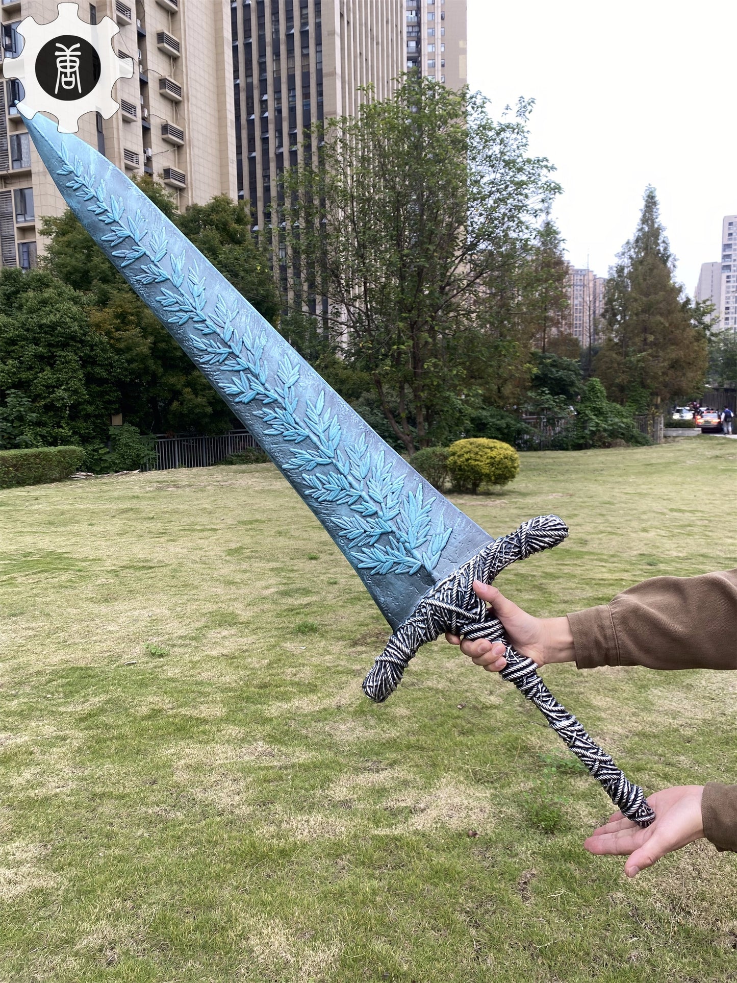 Dark Moonlight Greatsword Life-Size Resin Replica