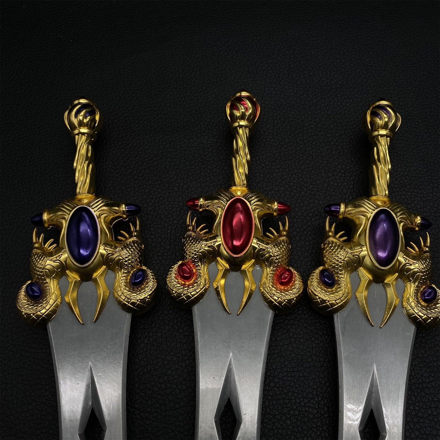Dawnfang/Duskfang Sword Metal Replica 3 Options