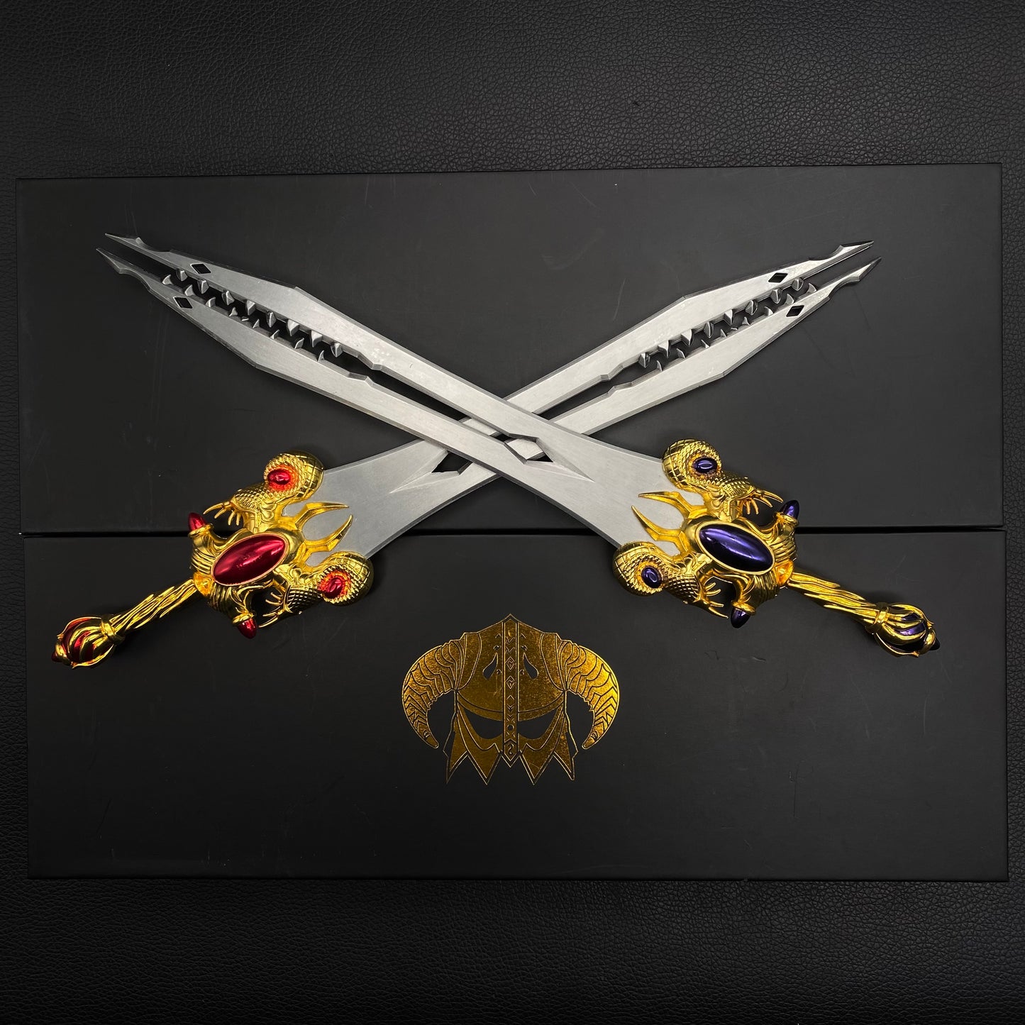 Dawnfang/Duskfang Sword Metal Replica 3 Options
