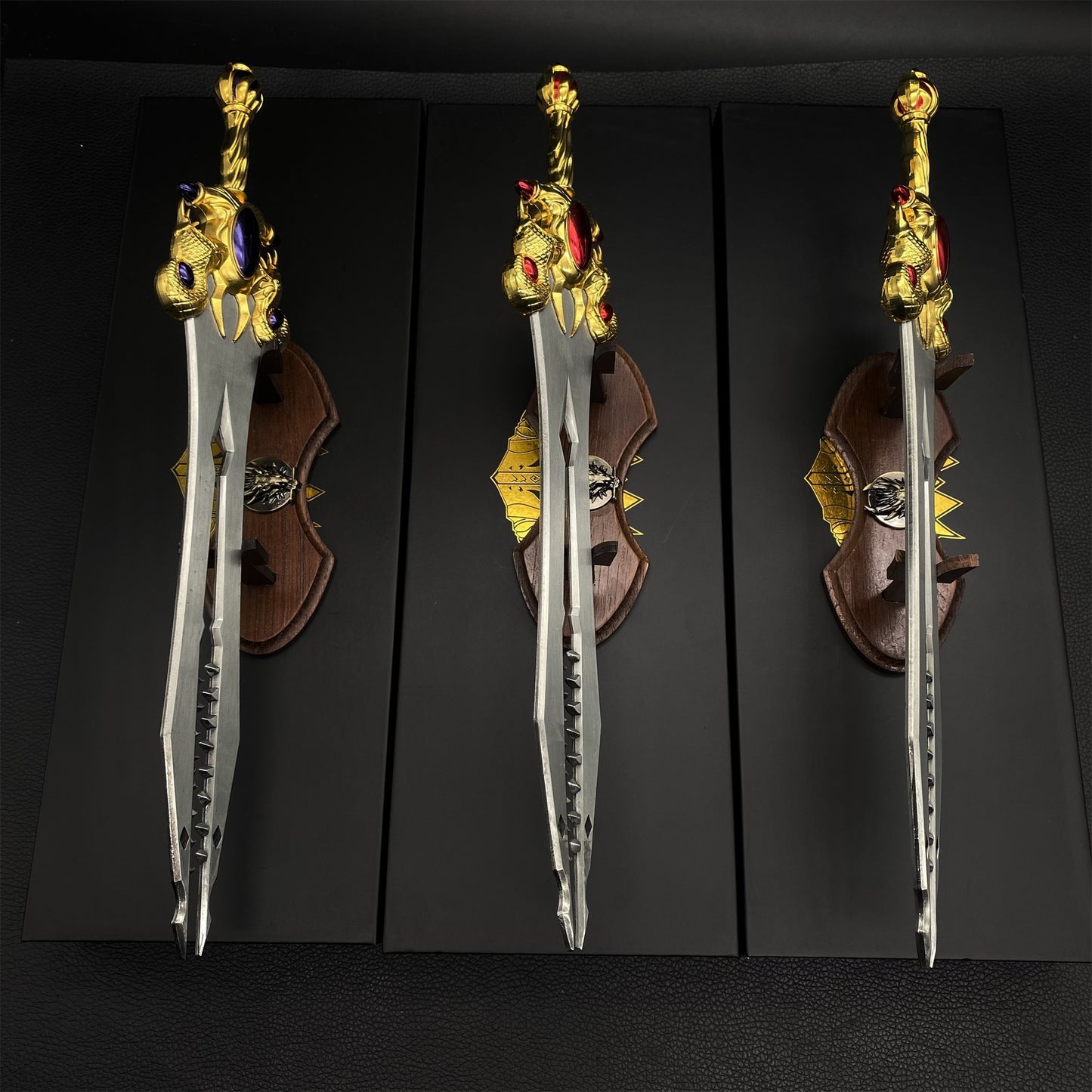 Dawnfang/Duskfang Sword Metal Replica 3 Options