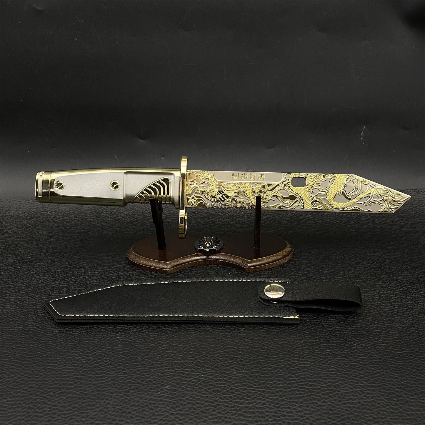 DF Dragon Tooth Blunt Blade Metal Replica 2 Options