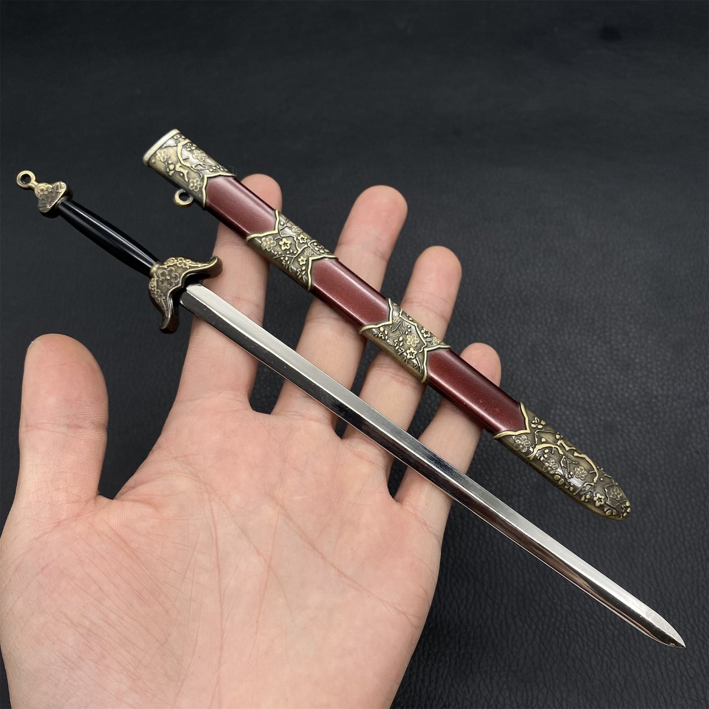 Linghuhong's Sword Mini DuGu Nine Swords Metal Replica