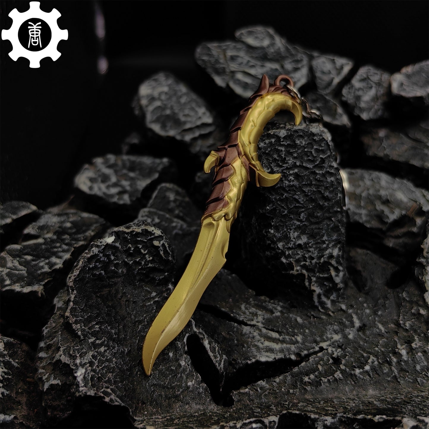 Golden Elderflame Dagger Metal Keychain