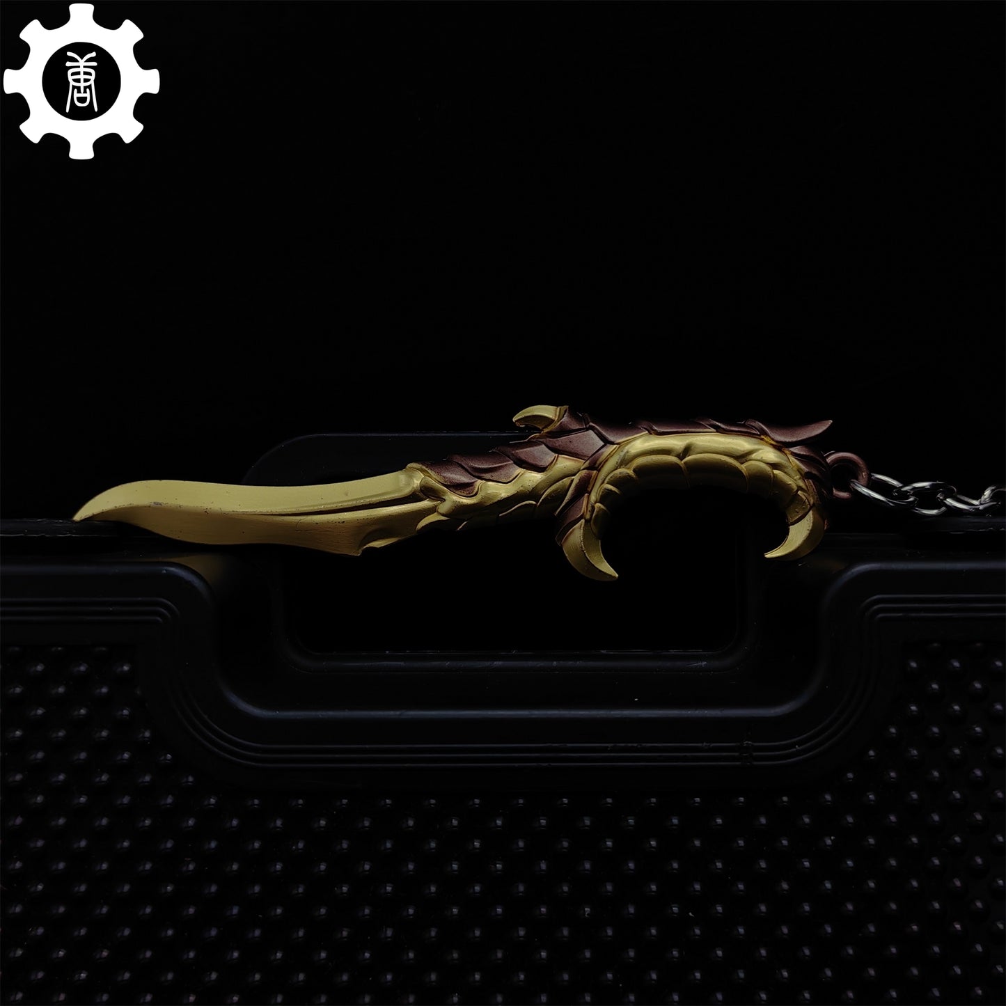 Golden Elderflame Dagger Metal Keychain