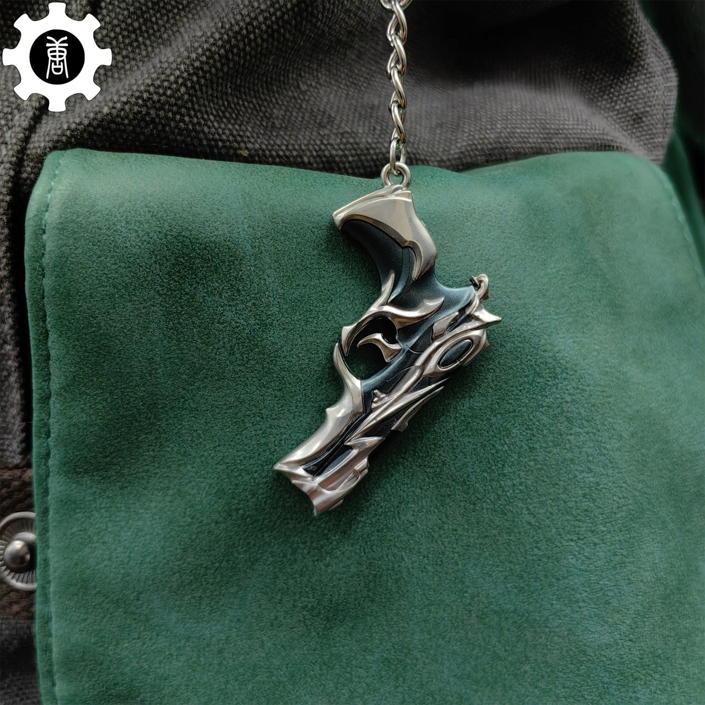 Metal Forsaken Classic Gun Tiny KeyChain Pendant