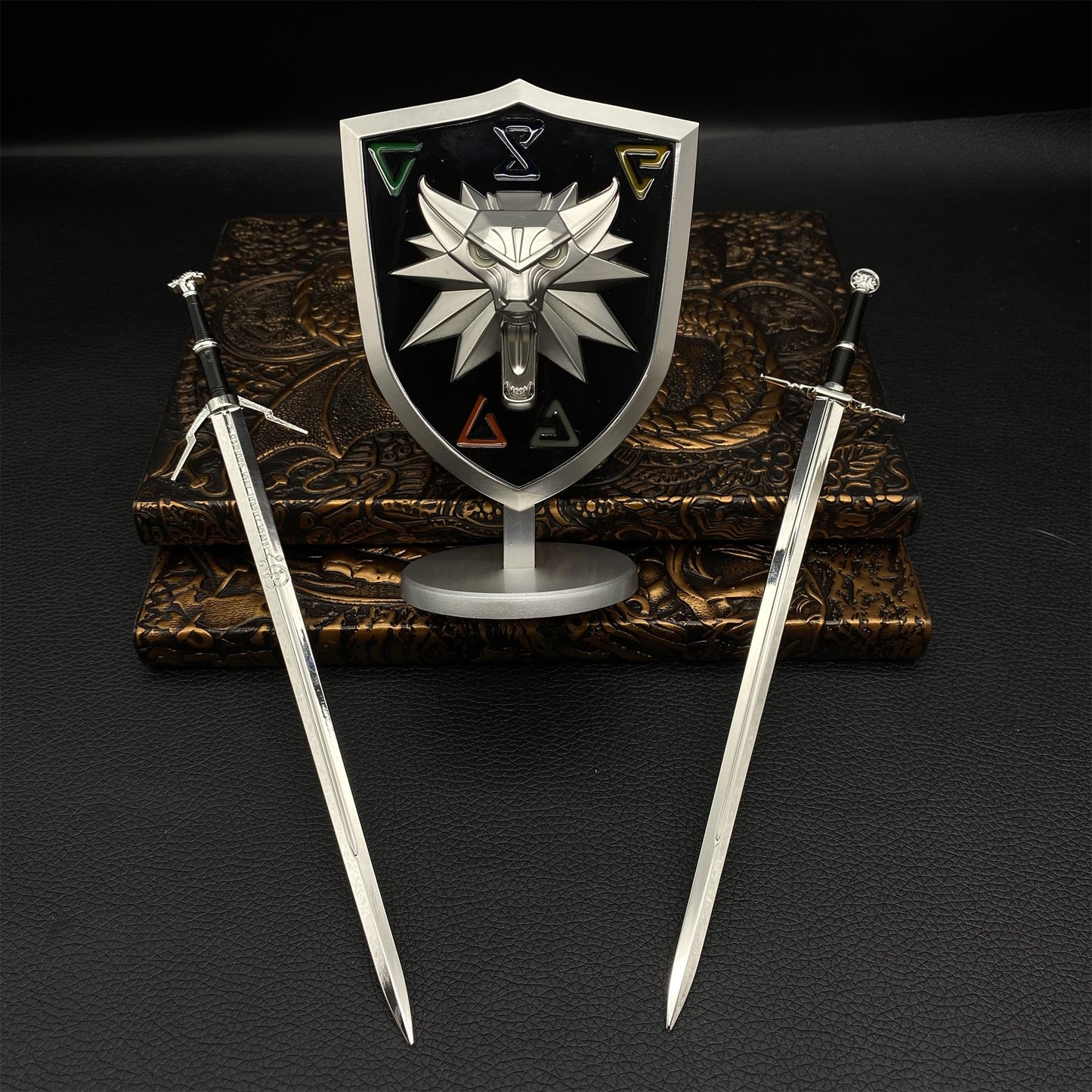 Geralt Wolf School Shield & Swords