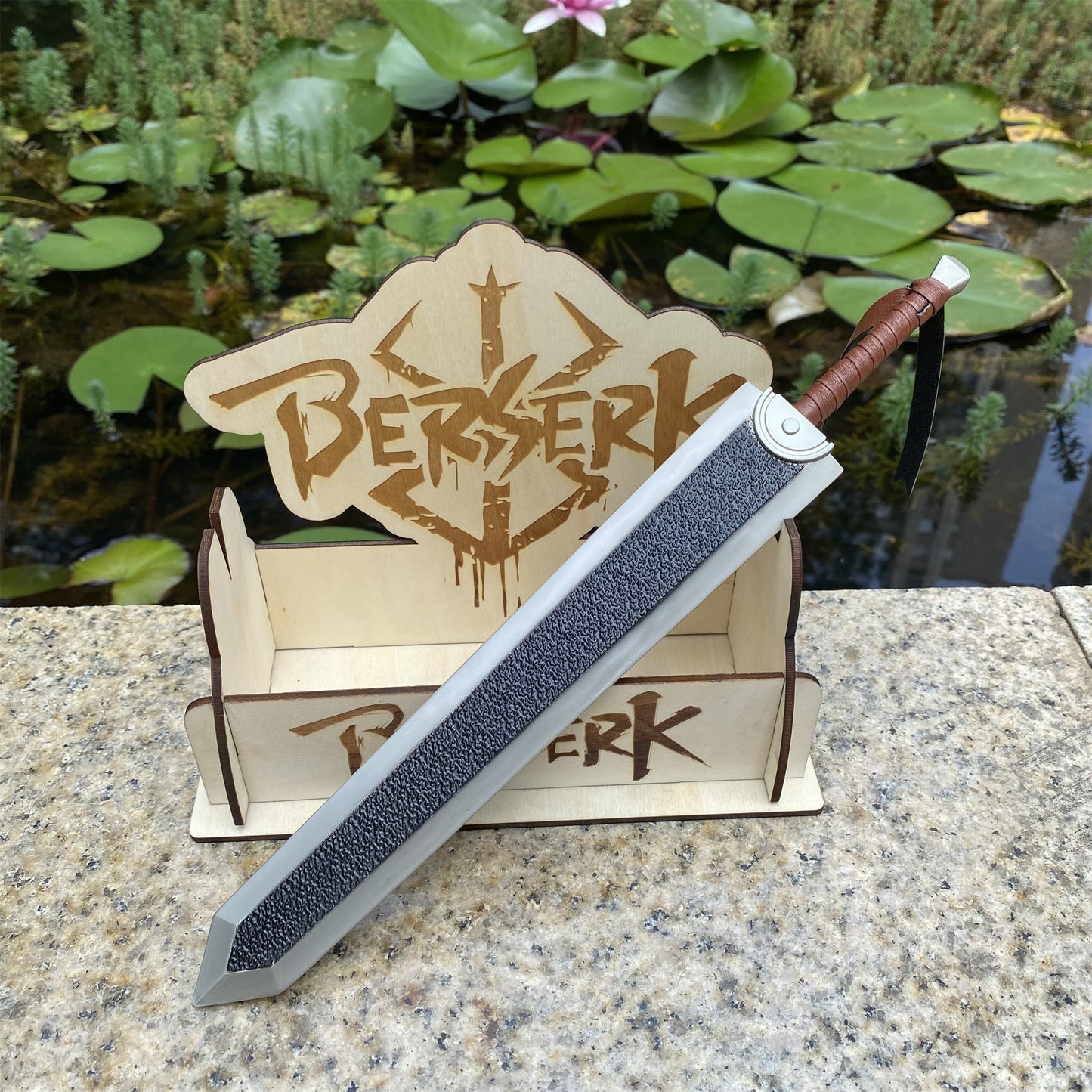Anime Weapon Guts Sword Dragon Slayer Replica With Stand