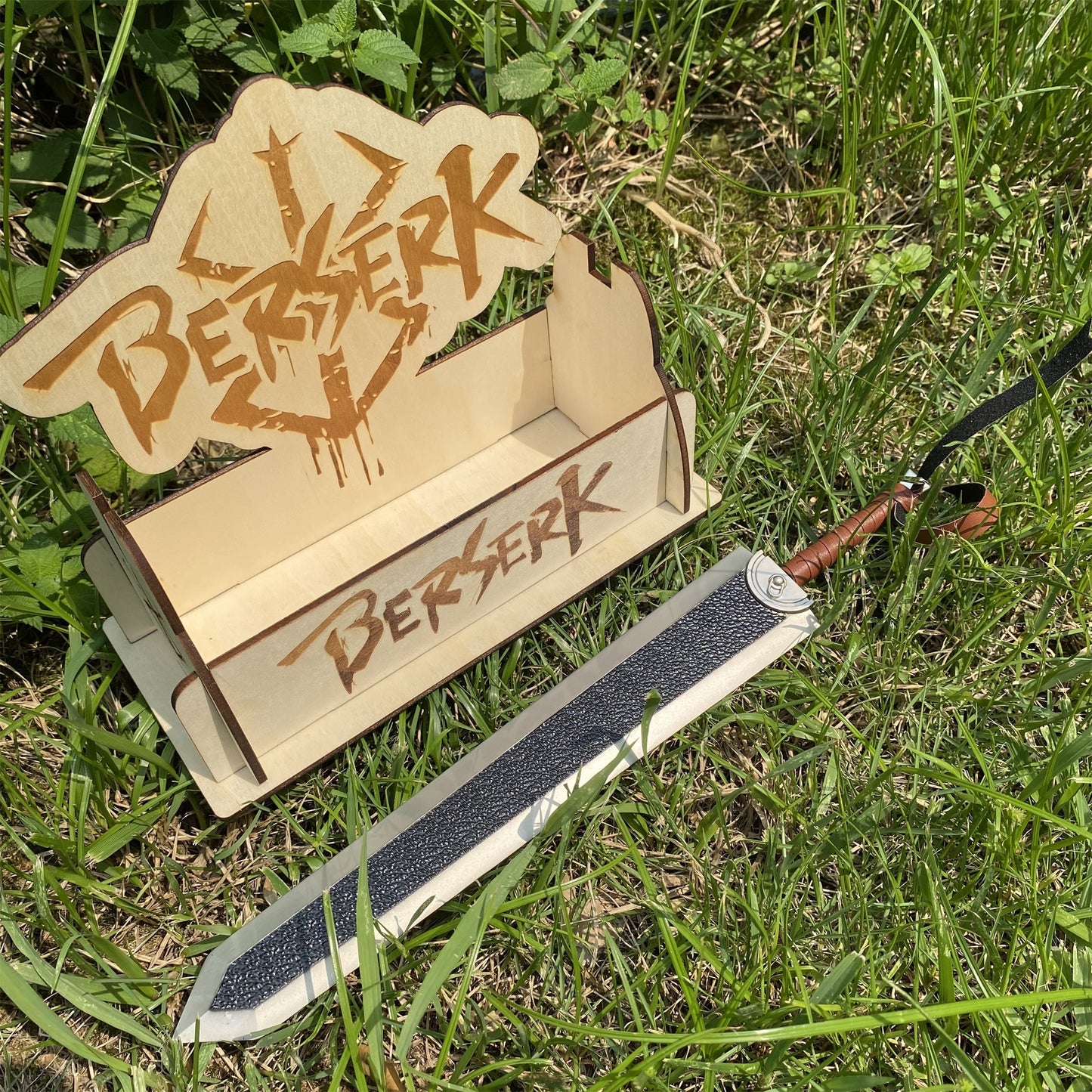 Anime Weapon Guts Sword Dragon Slayer Replica With Stand