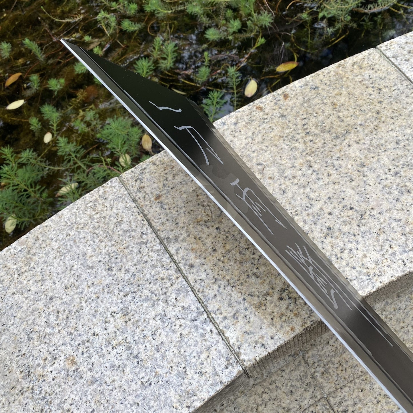 Life-size Metal Hardedge Sword Replica