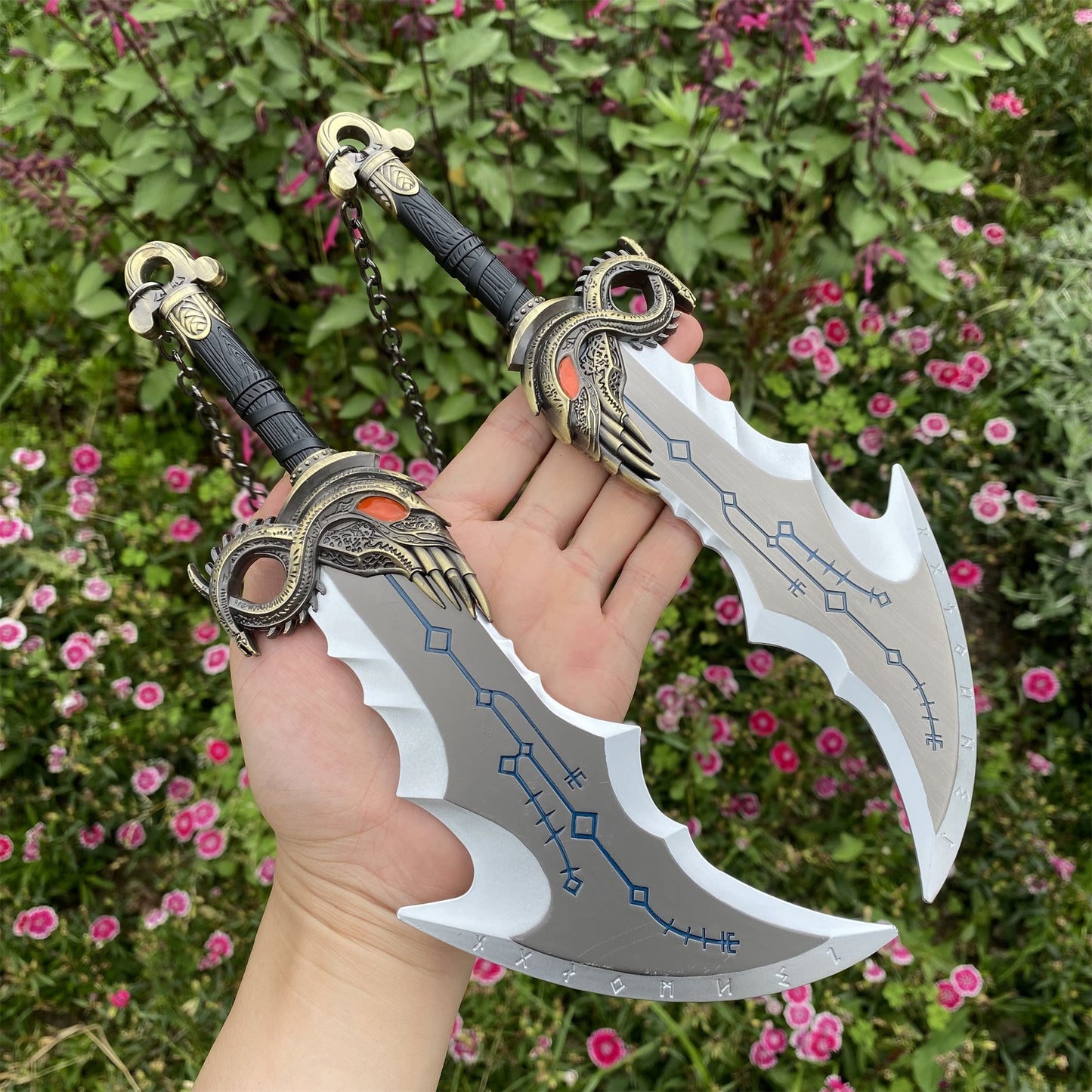 Metal Blades of Chaos 1:2 Luminous Replica