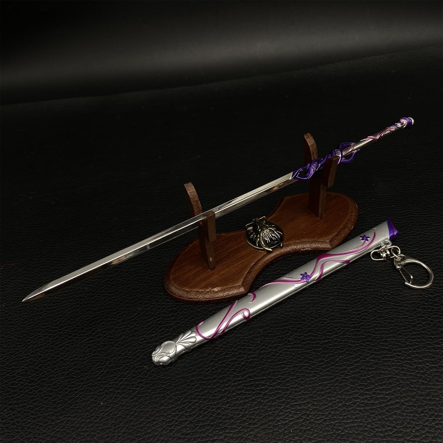 Little Doctor Immortal Sword 8.7'' Metal Replica