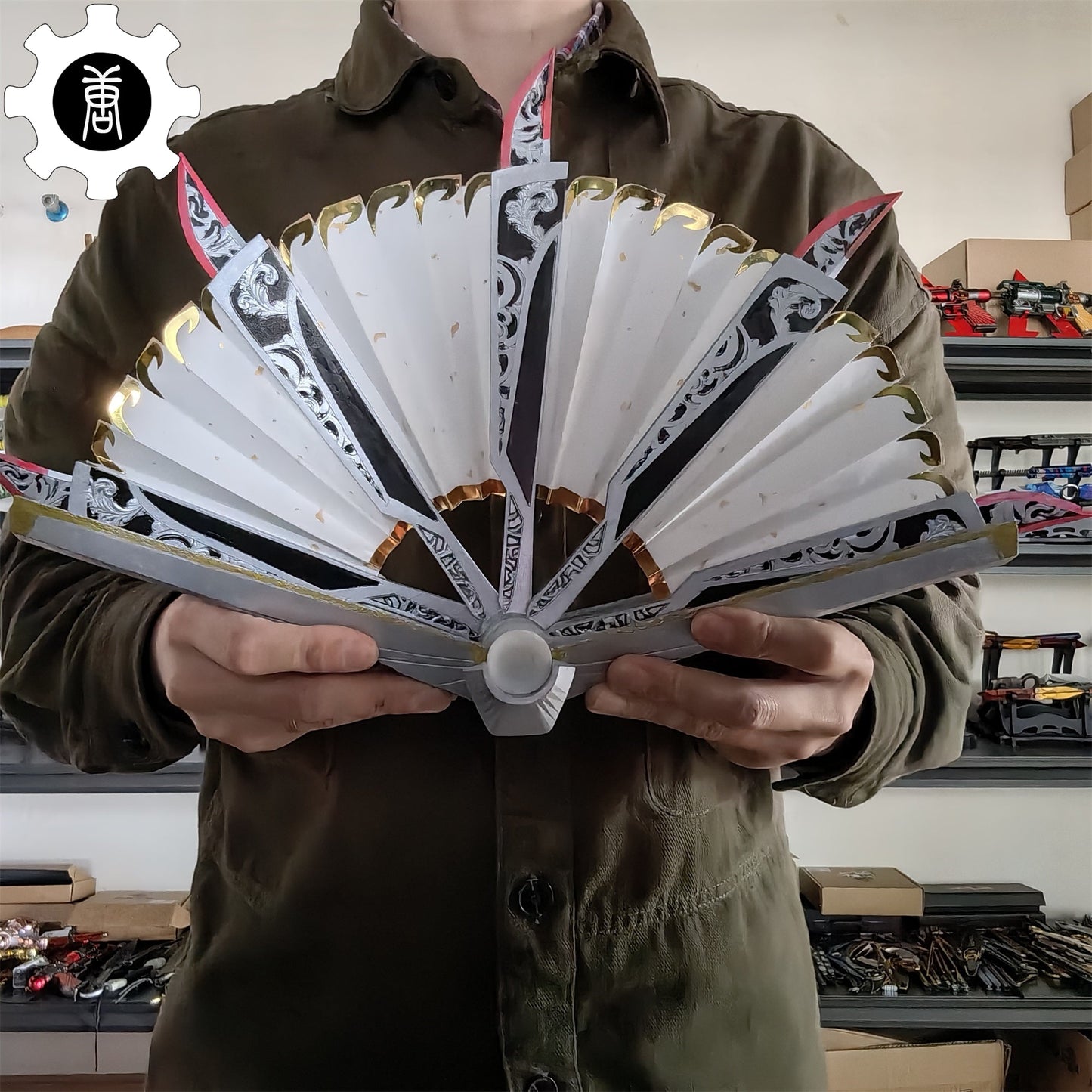 3D Printed Loba Fan Loba Heirloom Cosplay Prop