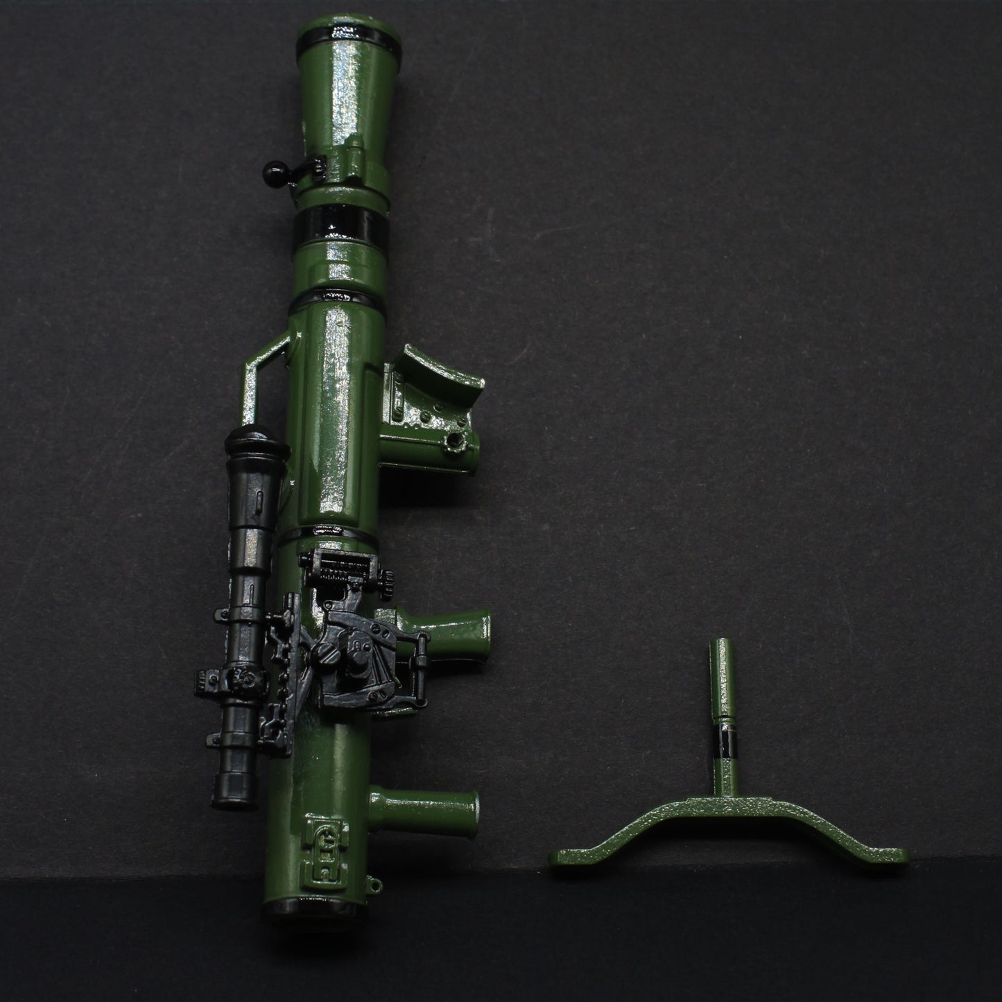 M3E1-A Miniature Carl-Gustaf 84mm Recoilless Rifle Modern 14CM/5.5"