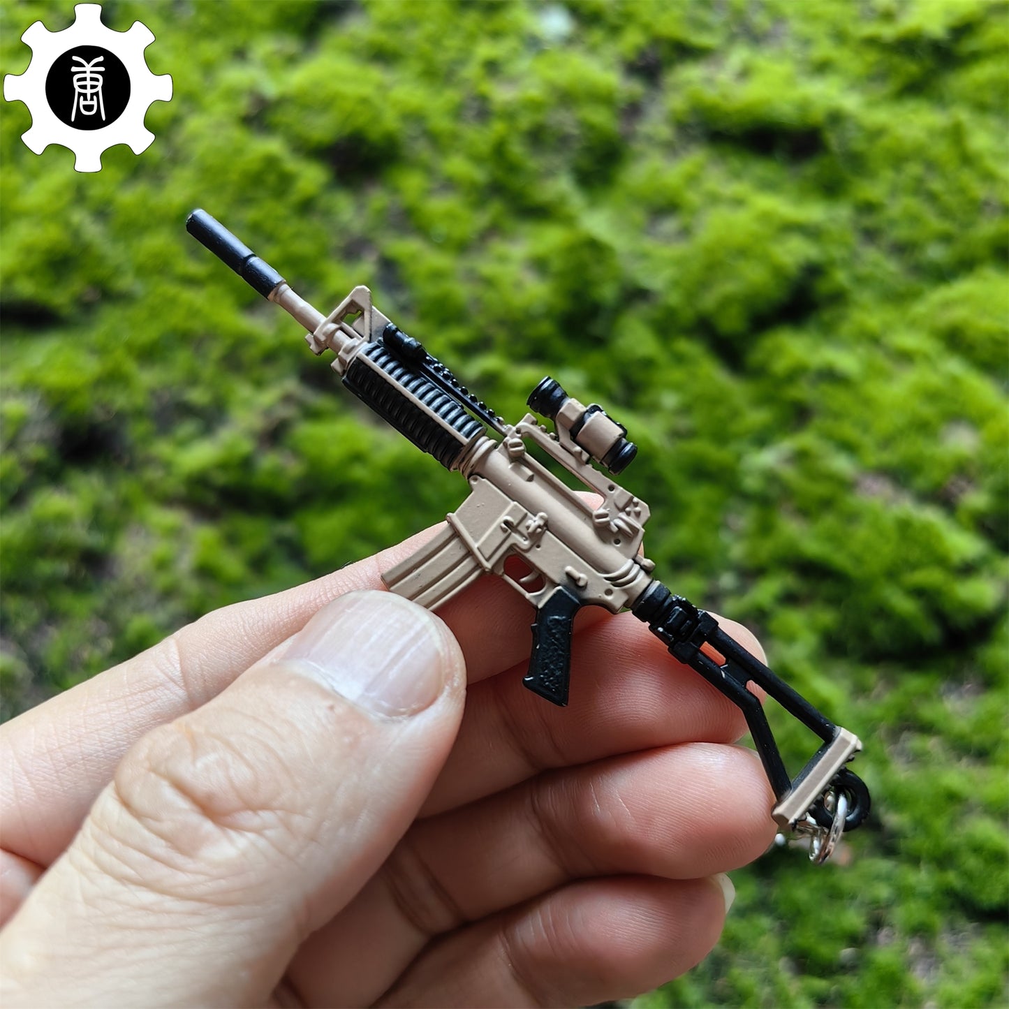 21 in 1 World Famous Assault Rifle Gun Keychain Metal Pendant For Military Hobby