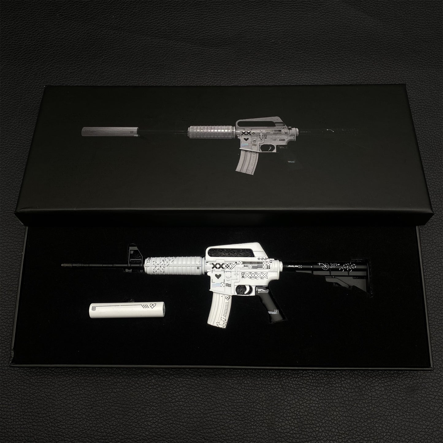 Top Rank Skin M4A1-S Gun Miniature For Collection
