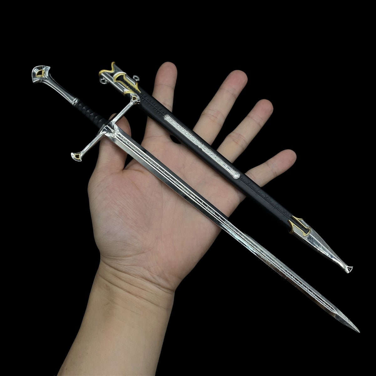 12 in 1 Ultimate Middle Ages Swords Miniature Craft For Display