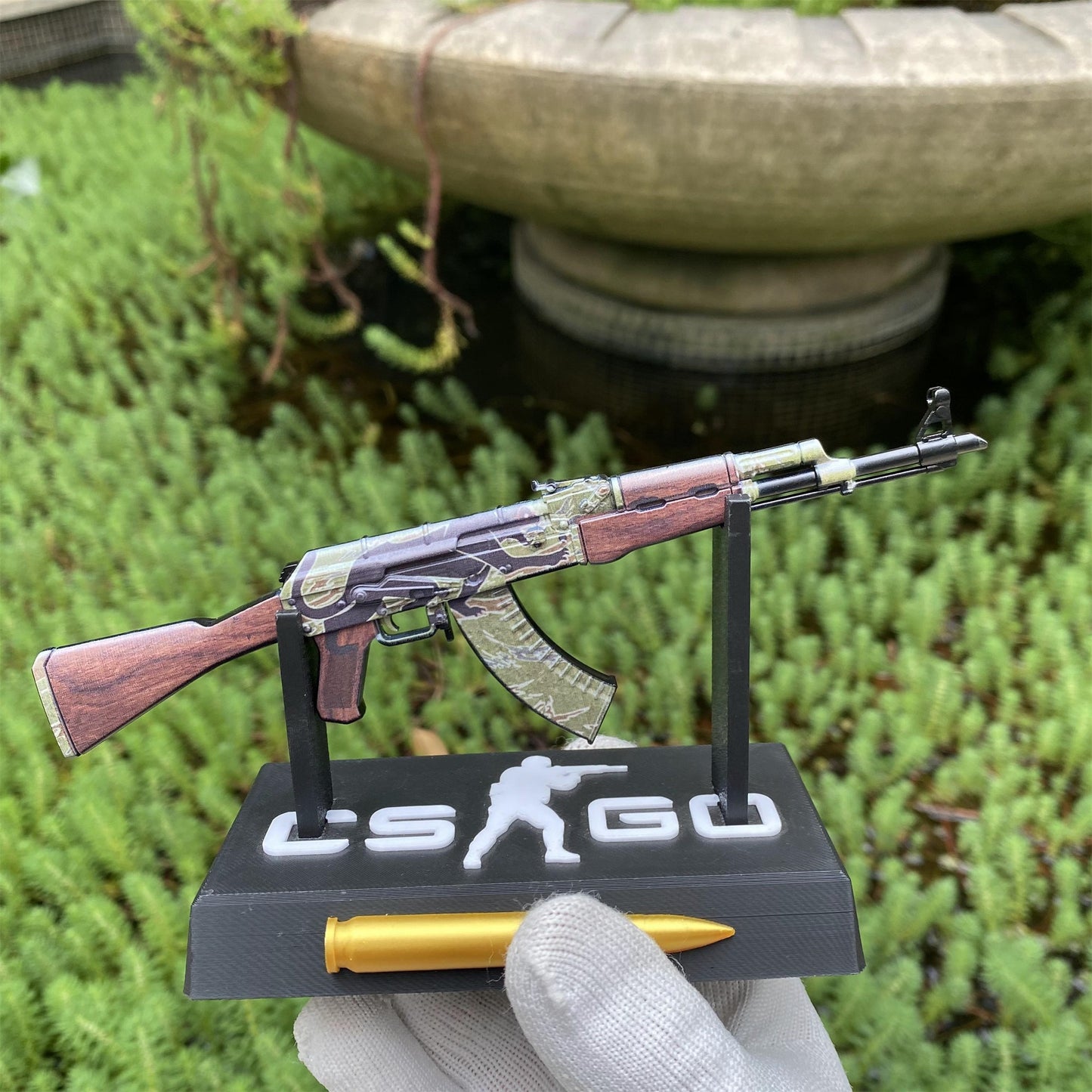Mini AK-47 Jaguar Metal Model CS2 Game Collectible