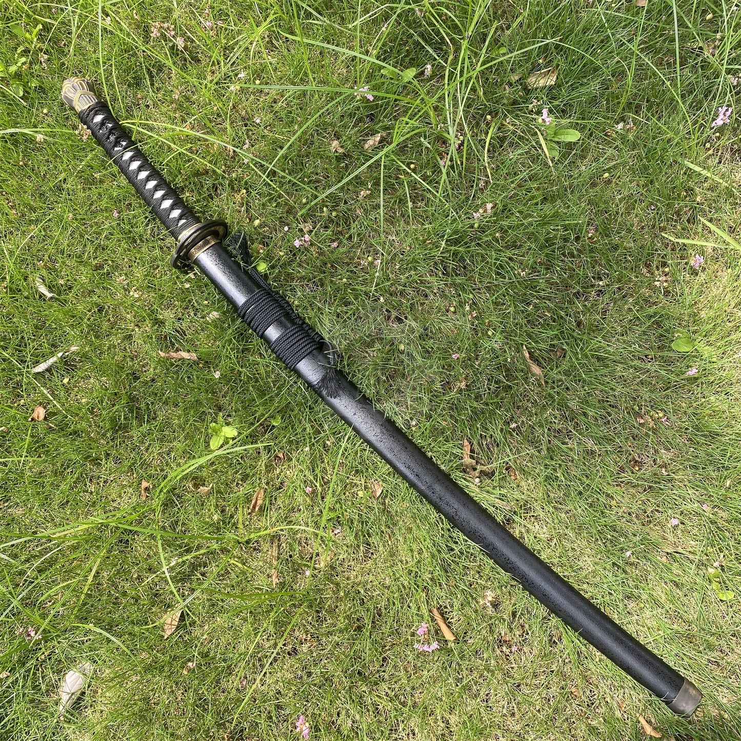 Real-Life Carbon Steel Moonveil Katana Replica