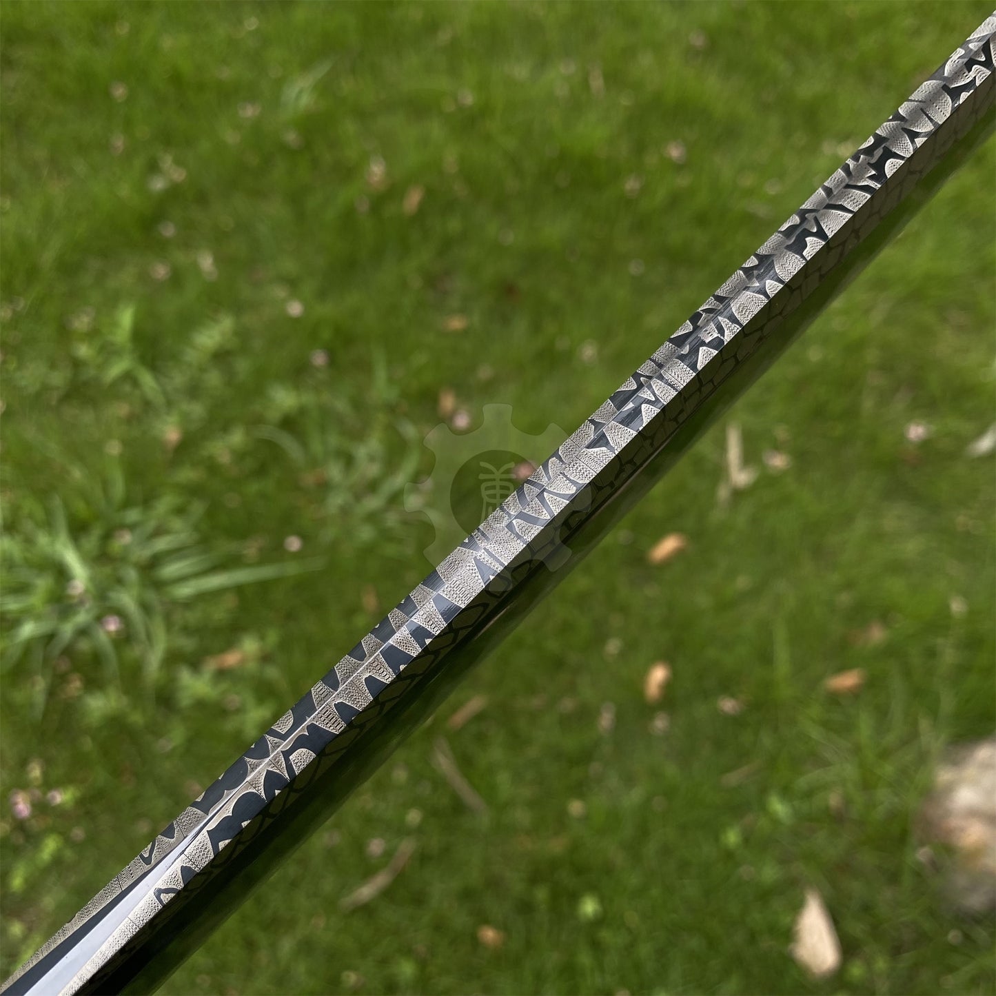 Real-Life Carbon Steel Moonveil Katana Replica