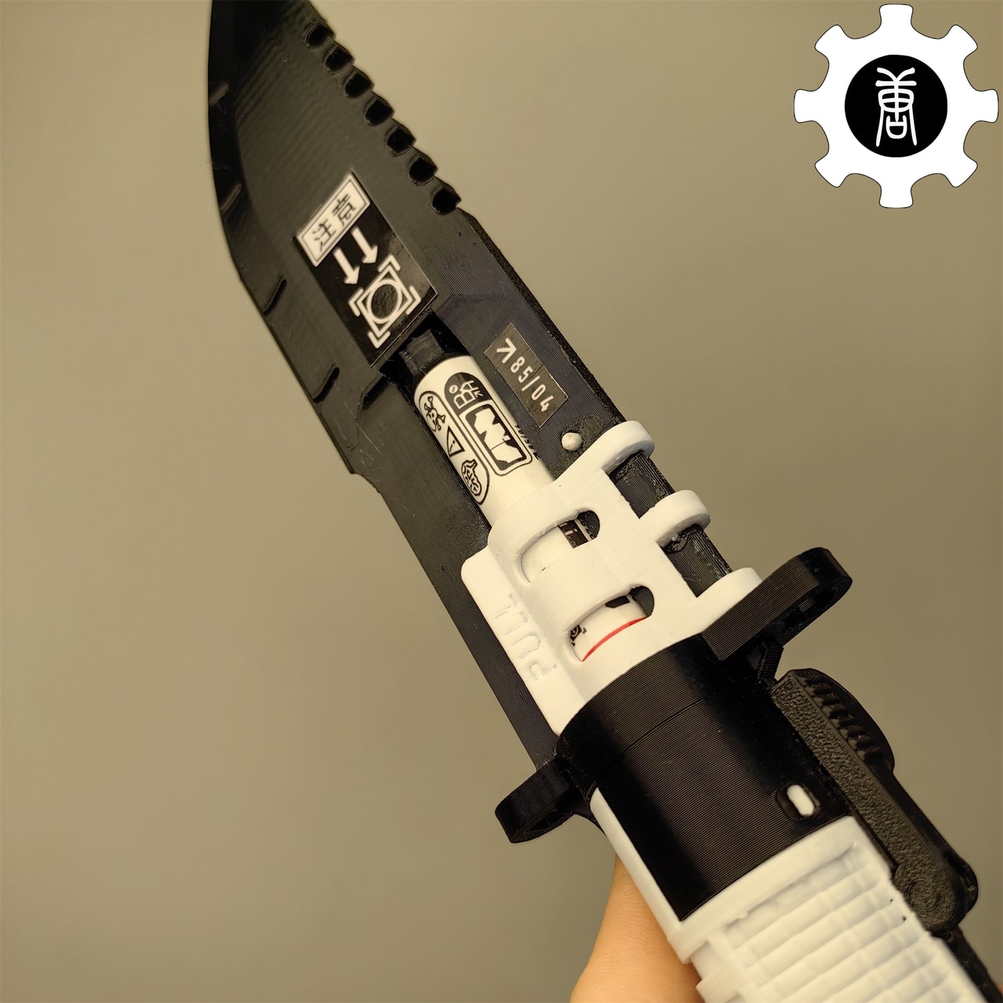 3D Printed Neurotoxin Combat Knife Cosplay Prop