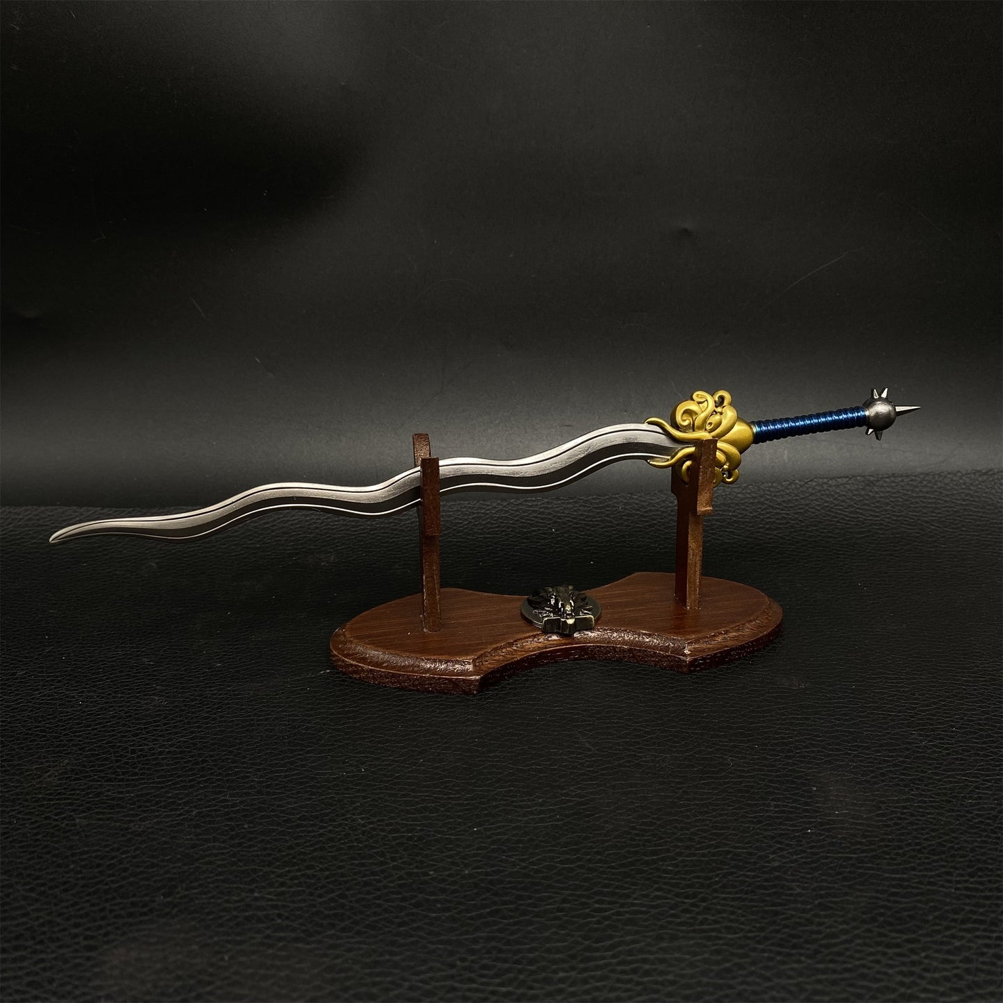 Octopus General Sword Metal Replica