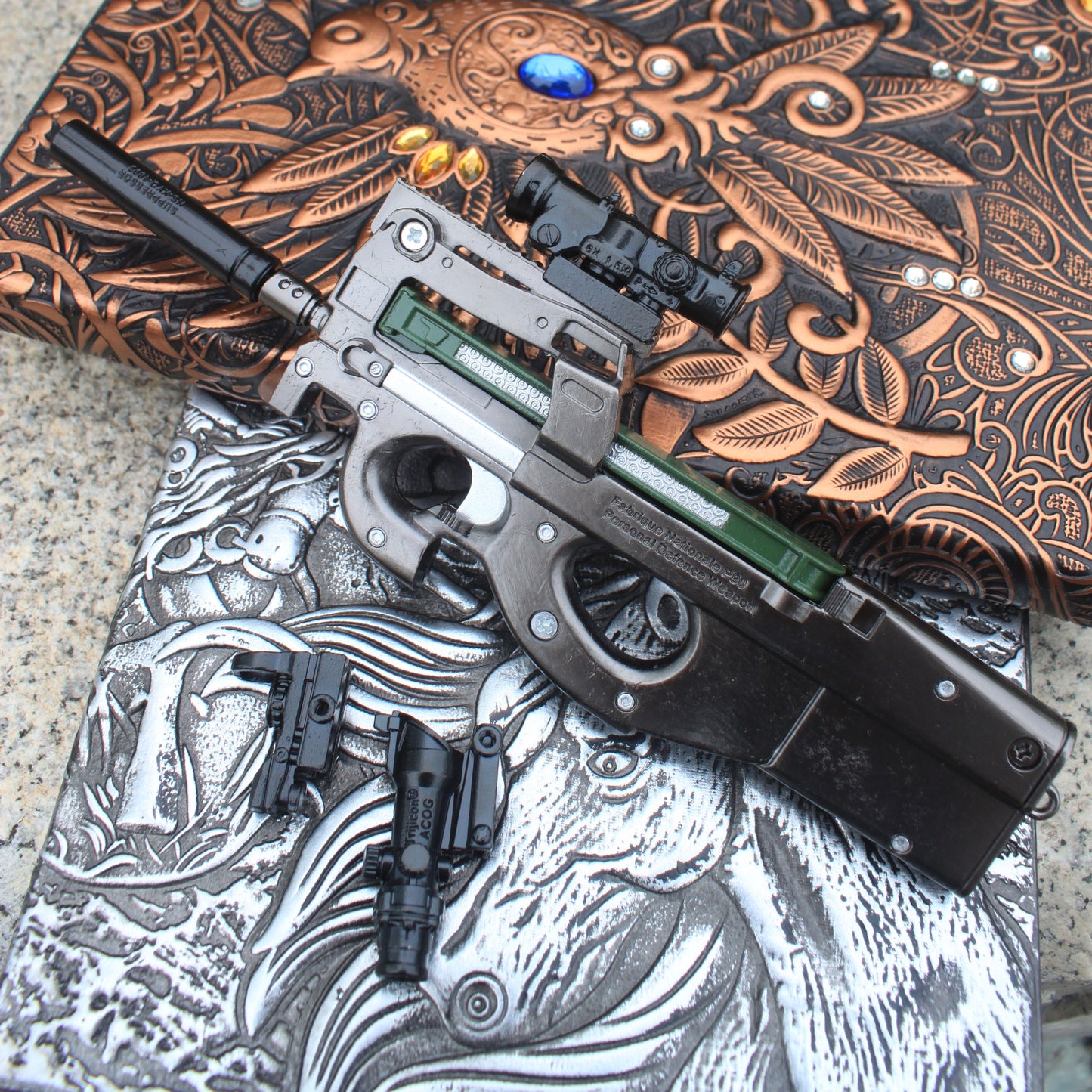 P90 Mental Submachine Miniature Gun 14CM/5.5"
