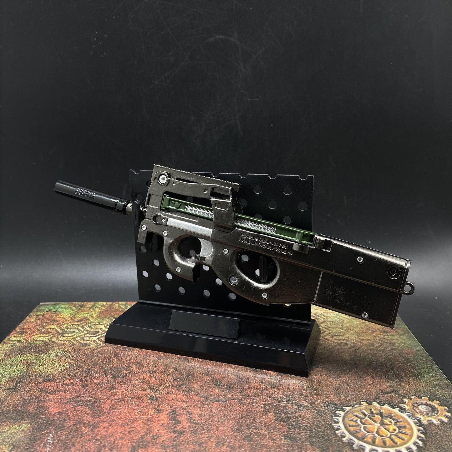 P90 Mental Submachine Miniature Gun 14CM/5.5"