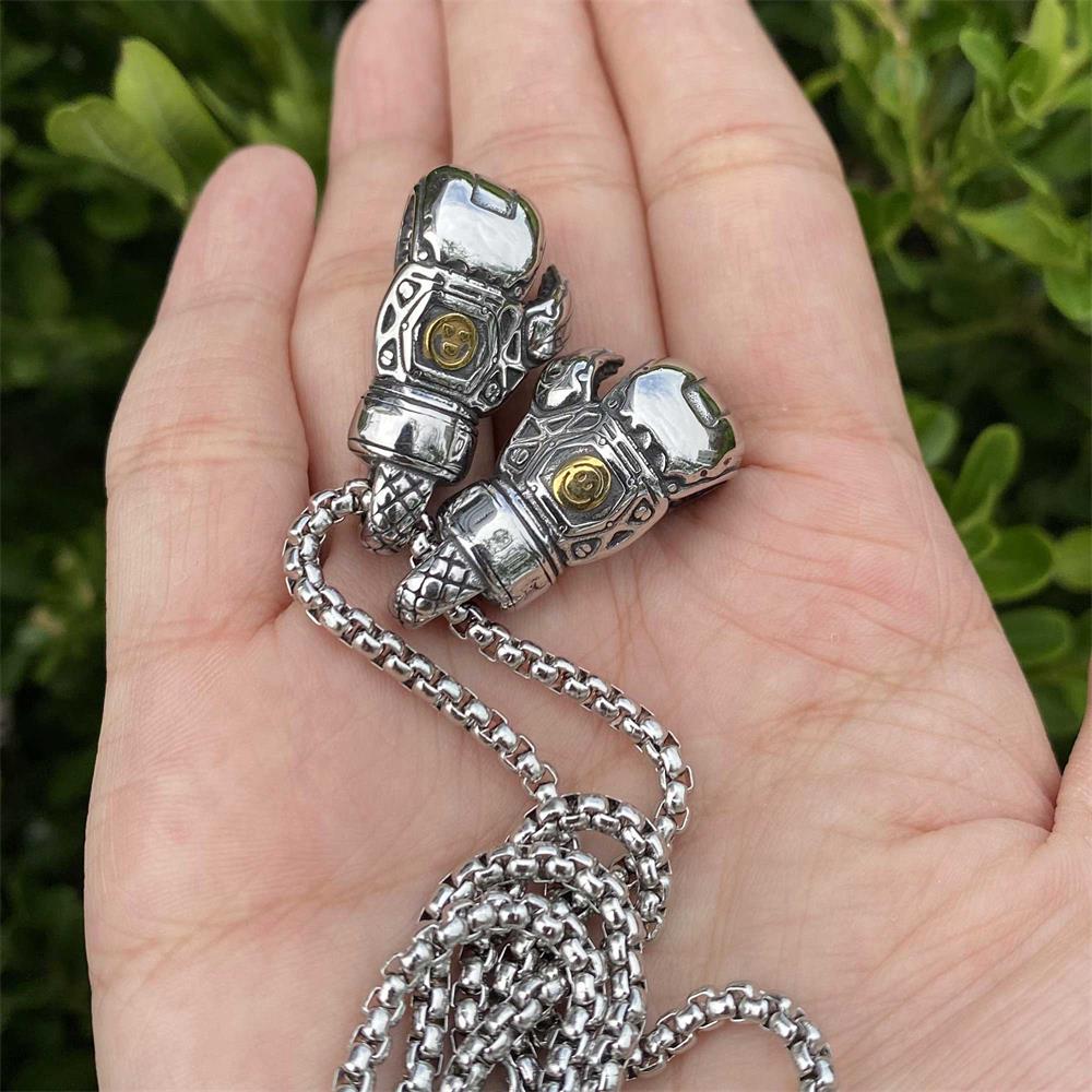 Pathfinder Heirloom Metal Necklace