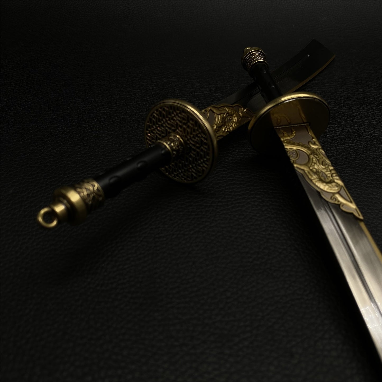 Peaceful Twin Blades Metal Replica