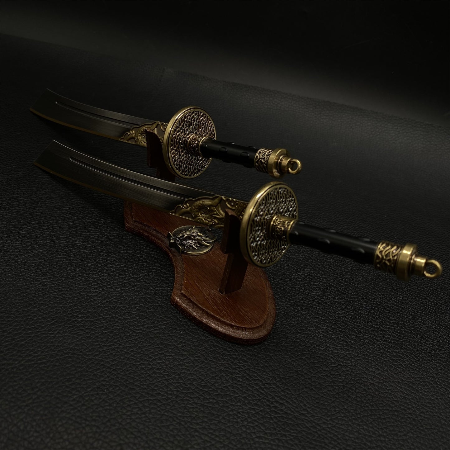 Peaceful Twin Blades Metal Replica