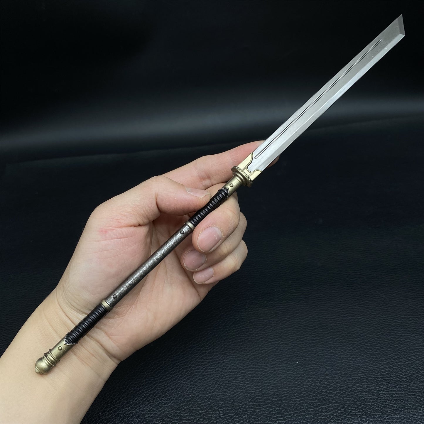 Ancient China PoDao Simple Broadsword Metal Replica