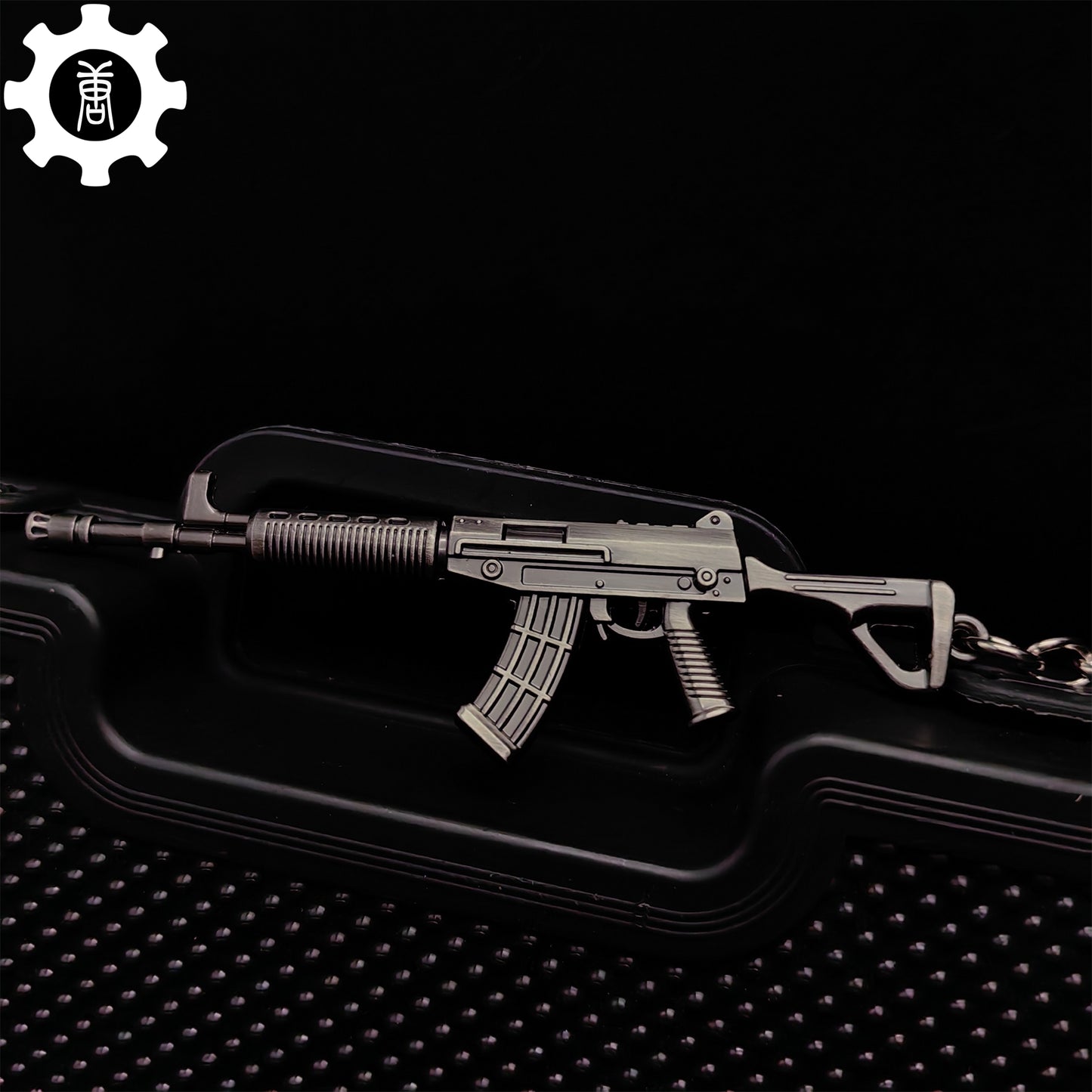 21 in 1 World Famous Assault Rifle Gun Keychain Metal Pendant For Military Hobby
