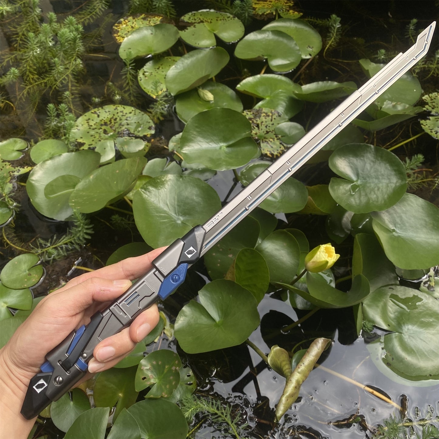 Blue RGX Blade Luminous Blunt Blade Collection Art