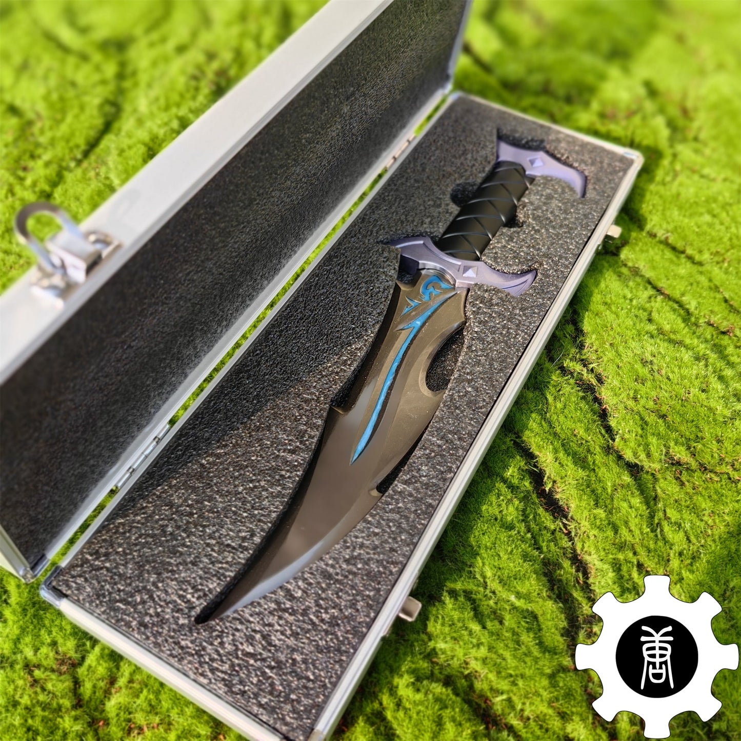 Game Reaver Knife Metal Blunt Blade Dagger Prop Replica